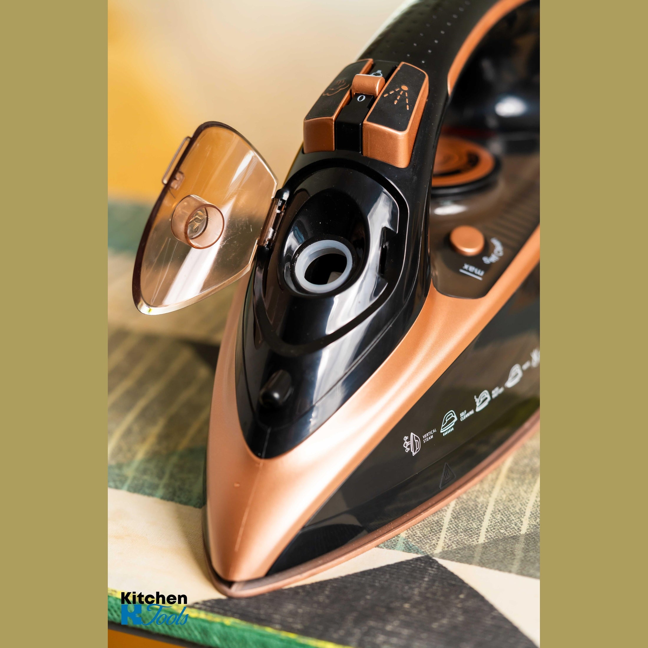 Fier de calcat cu aburi, 3000W, negru