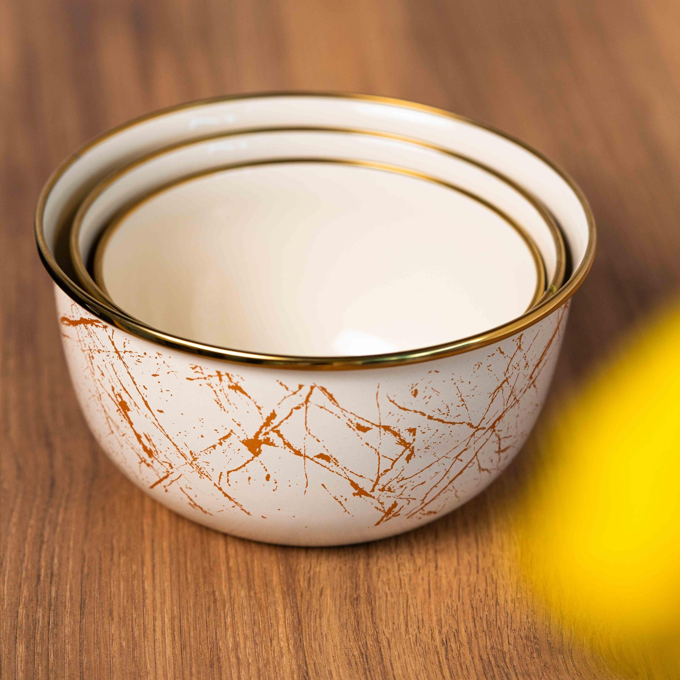 Bol Emailat Bej, 16x8.5cm, 1.5L, Margine Cromată