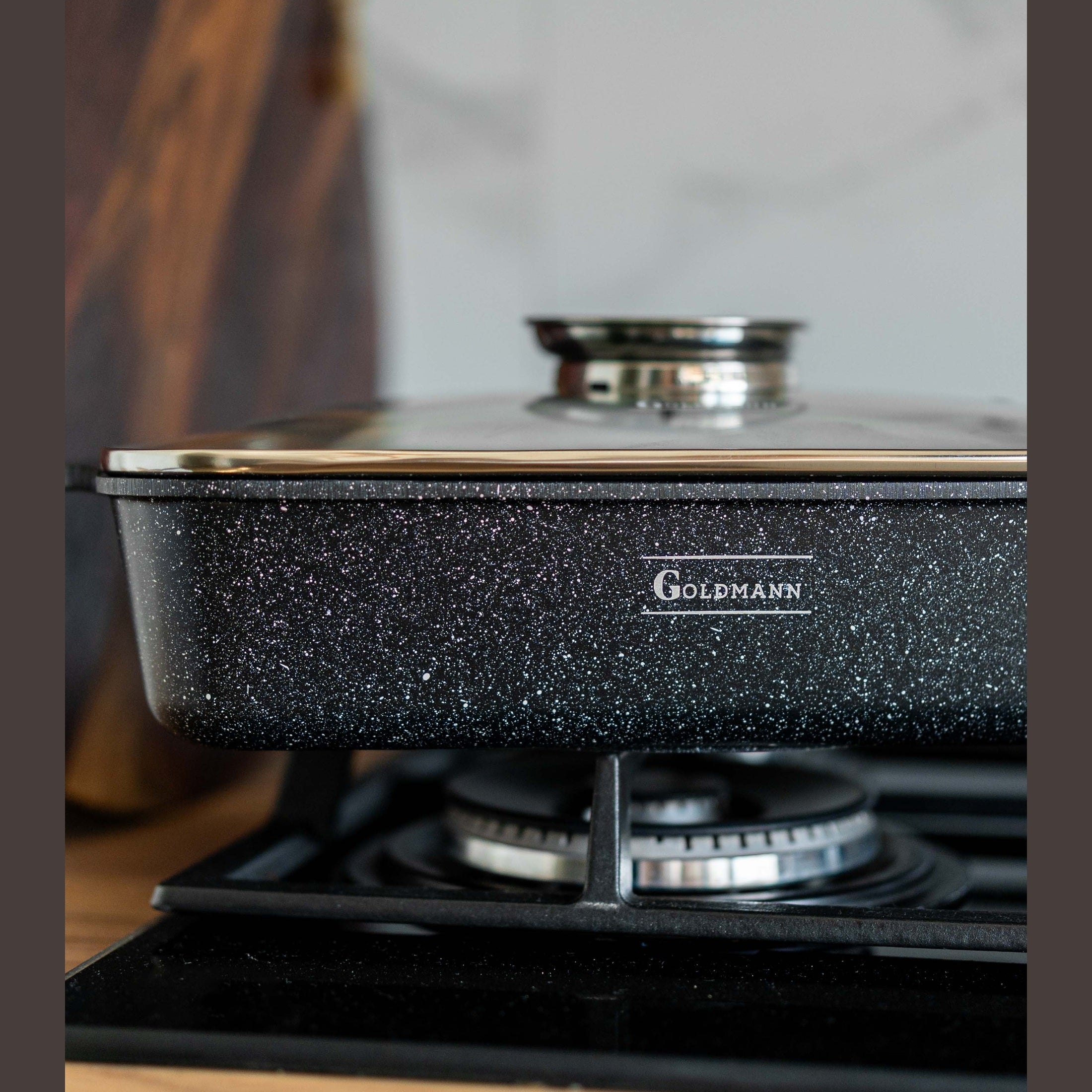 Roaster capac din sticla, 32x23x7.5cm, Interior din marmura, Temperatura de utilizare -20 pana la +220 ° C, 3 Straturi