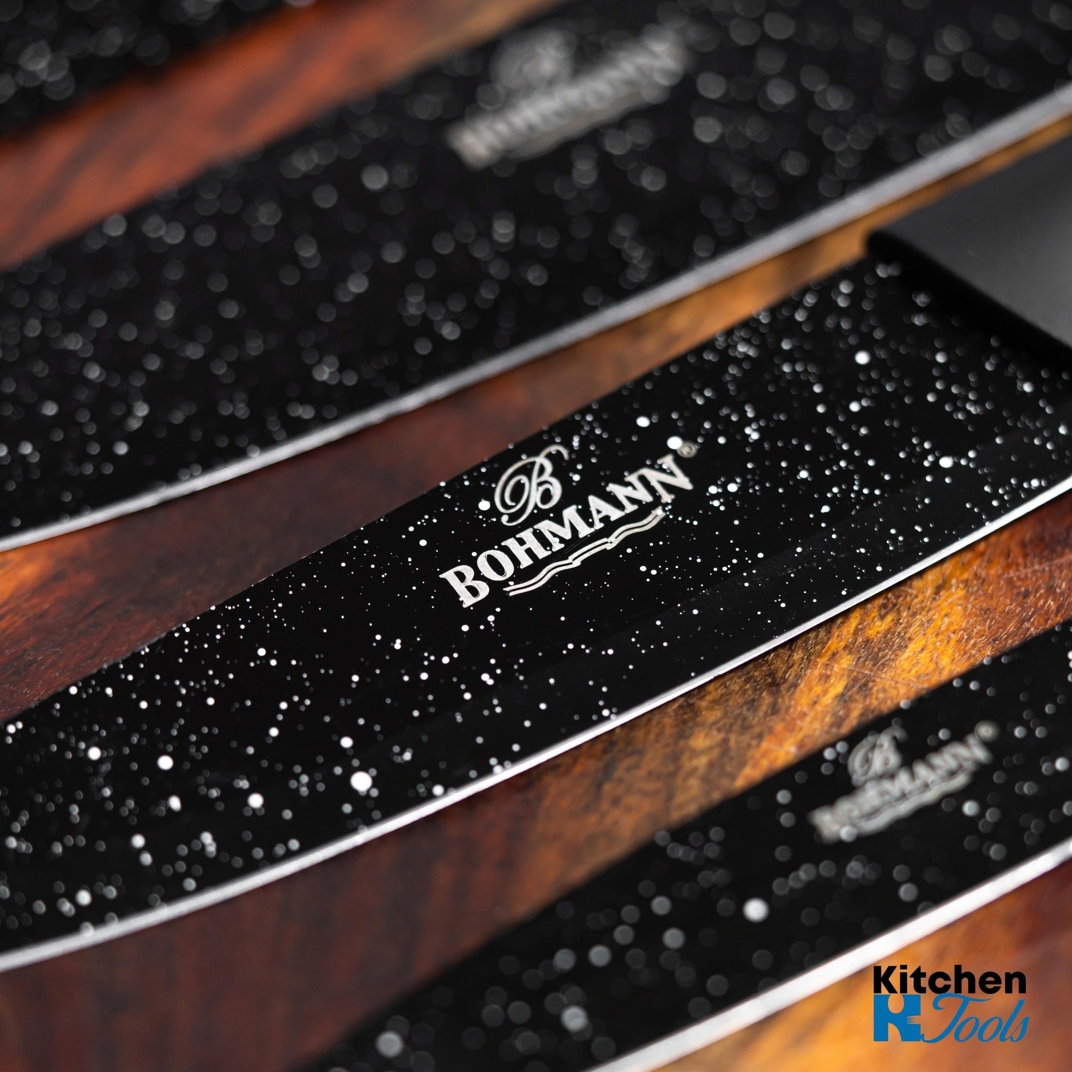 Set 5 cuțite inox Bohmann cu suport acrilic