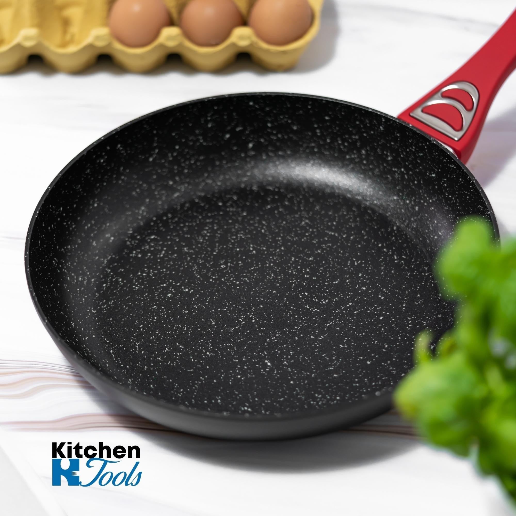 Tigaie Goldmann 26cm cu Capac, Interior Marmorat