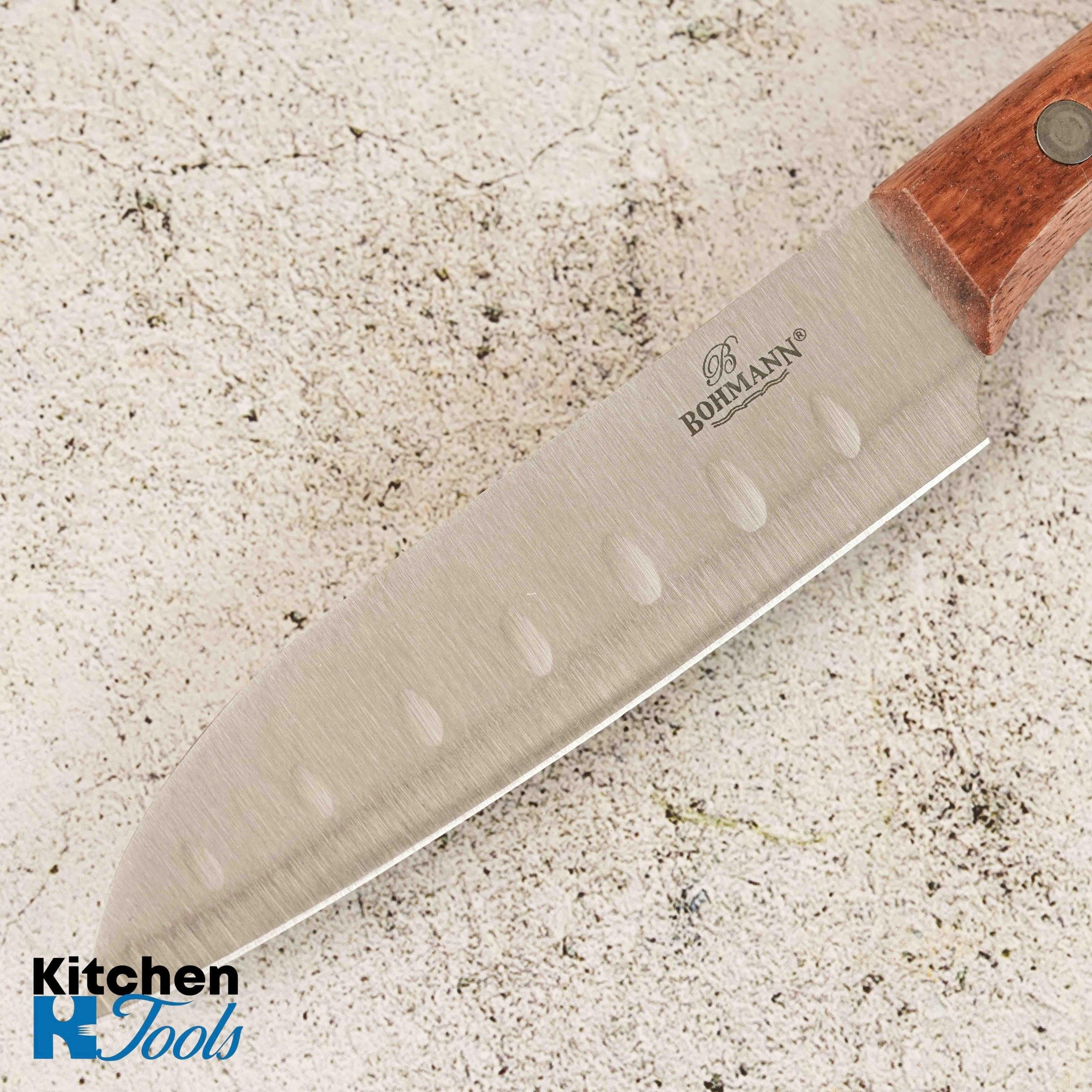 Cutit Santoku Bohmann, lamă inox, mâner lemn, 13cm
