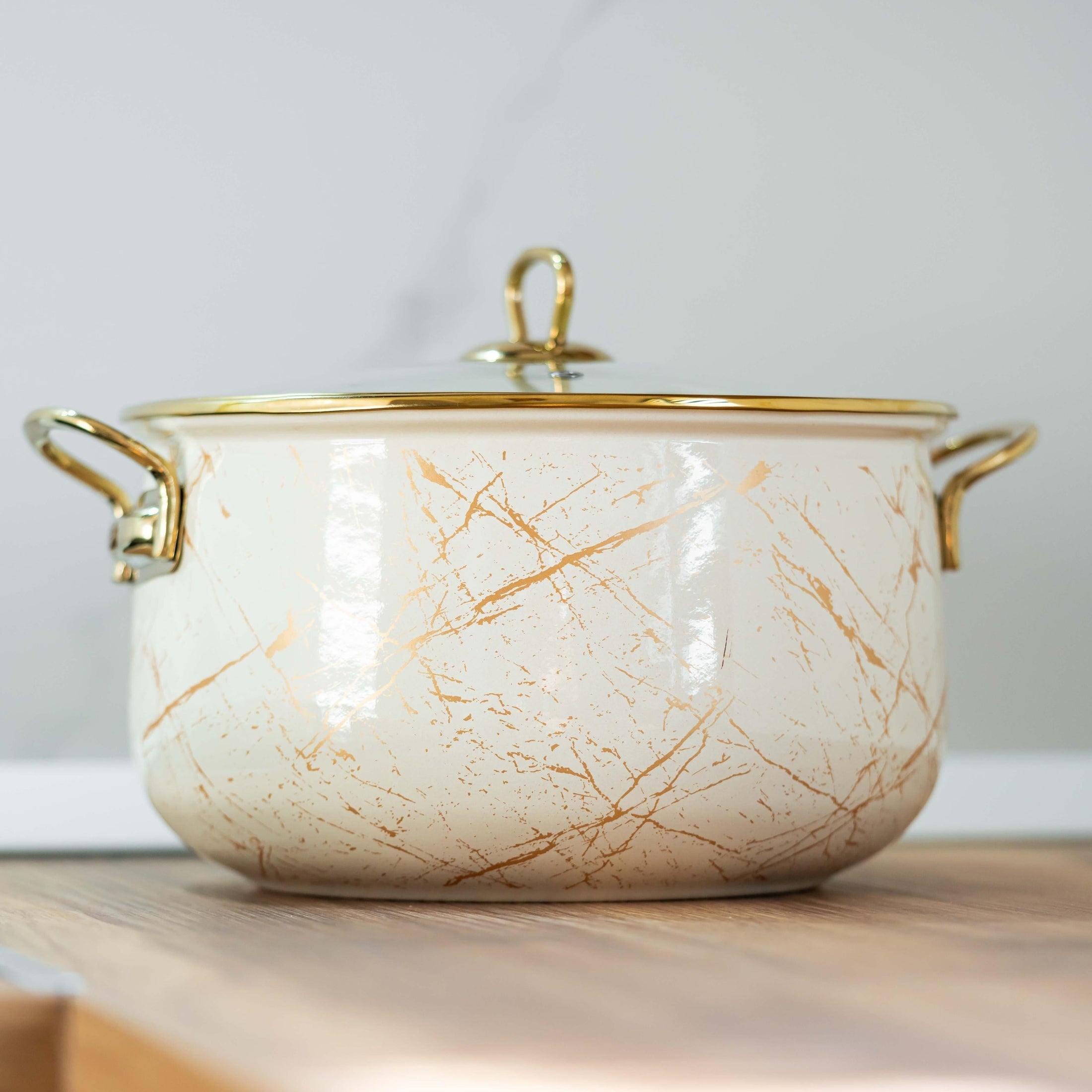 Cratiță bej 6.2L Goldmann cu capac sticlă și manere