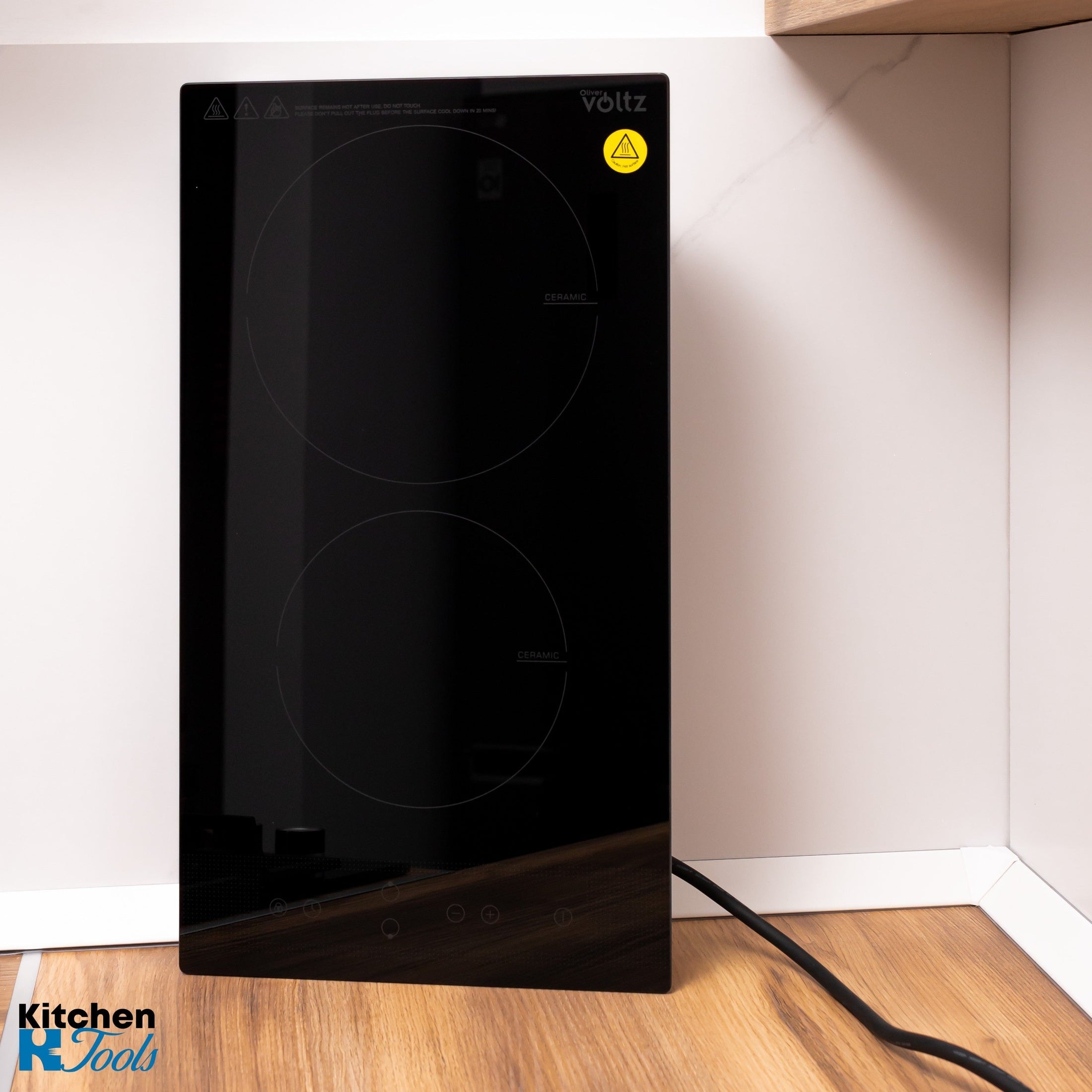 Plita Ceramica Neagra cu Timer Oliver Voltz