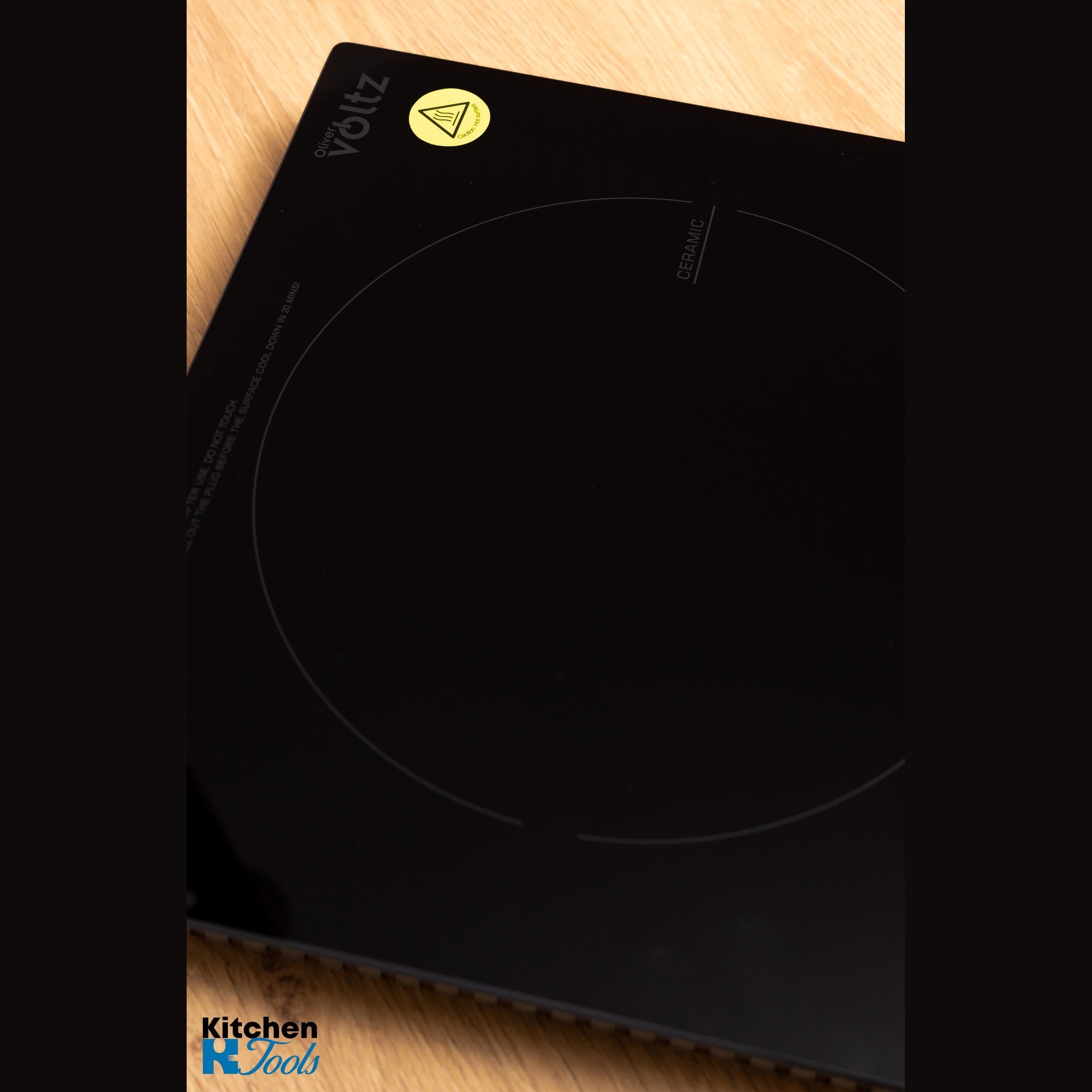 Plita Ceramica Neagra cu Timer Oliver Voltz