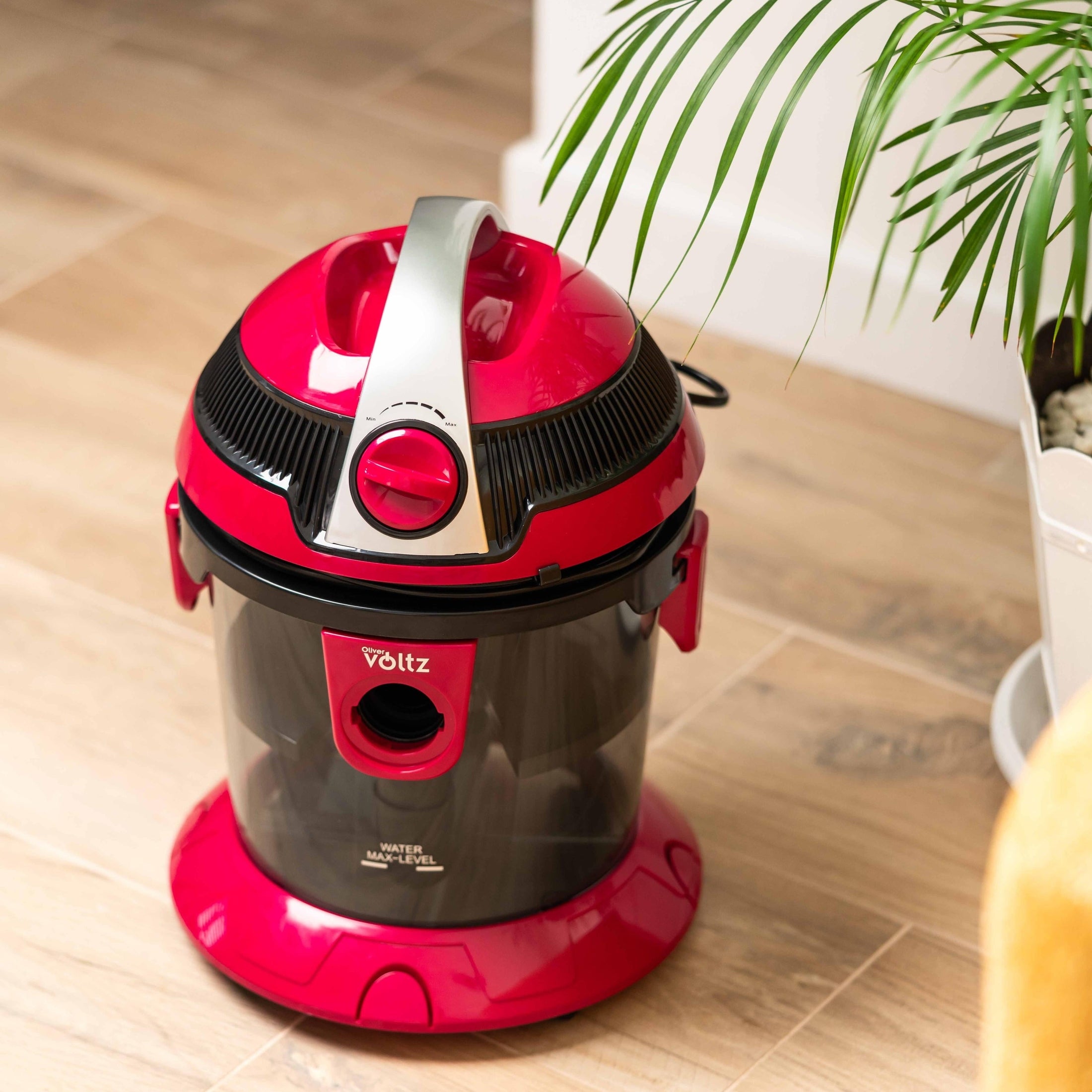 Aspirator cu Filtrare Apă 2000W, 10L, Roz, Oliver Voltz