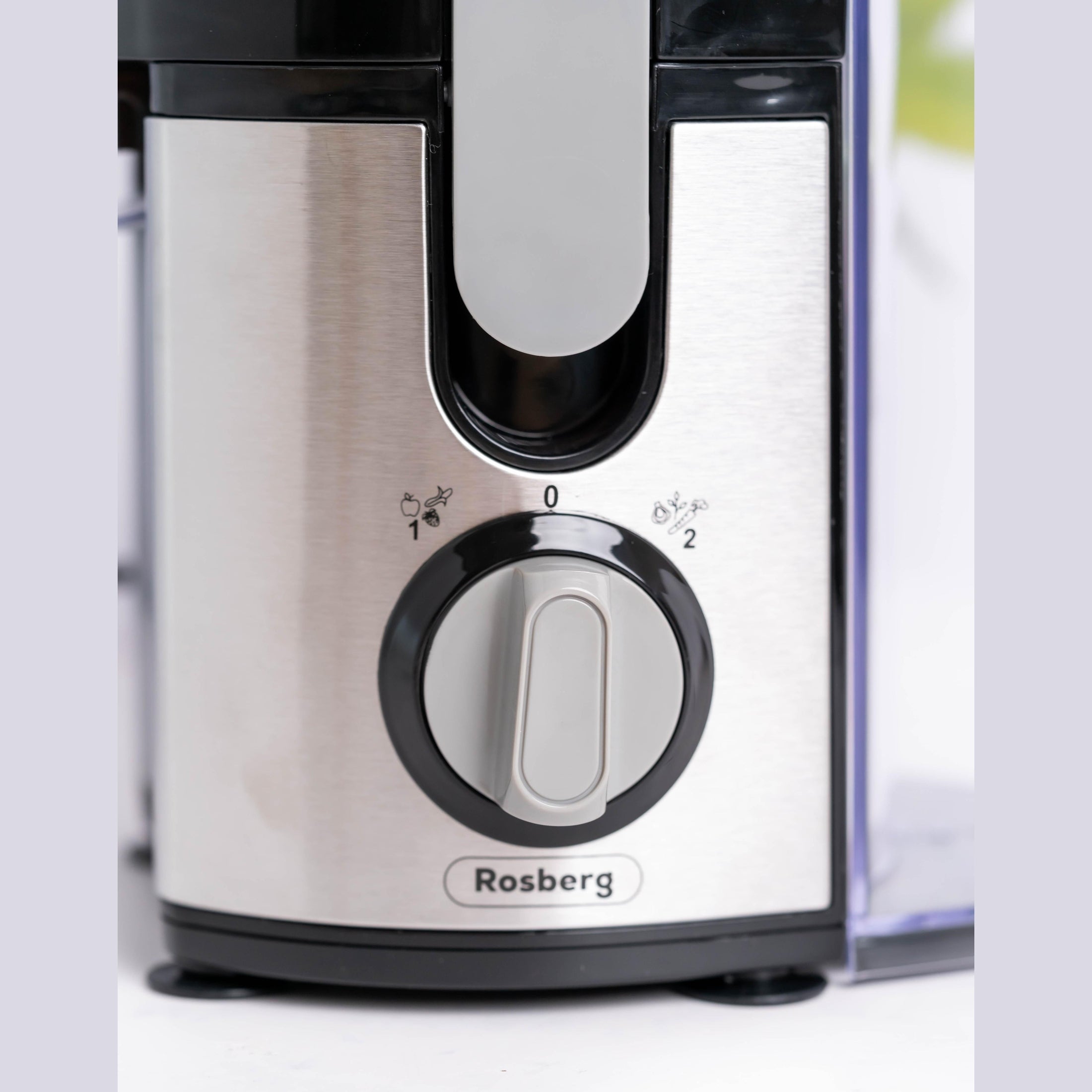 Storcător Rosberg fructe/legume, 600W, Negru/Inox