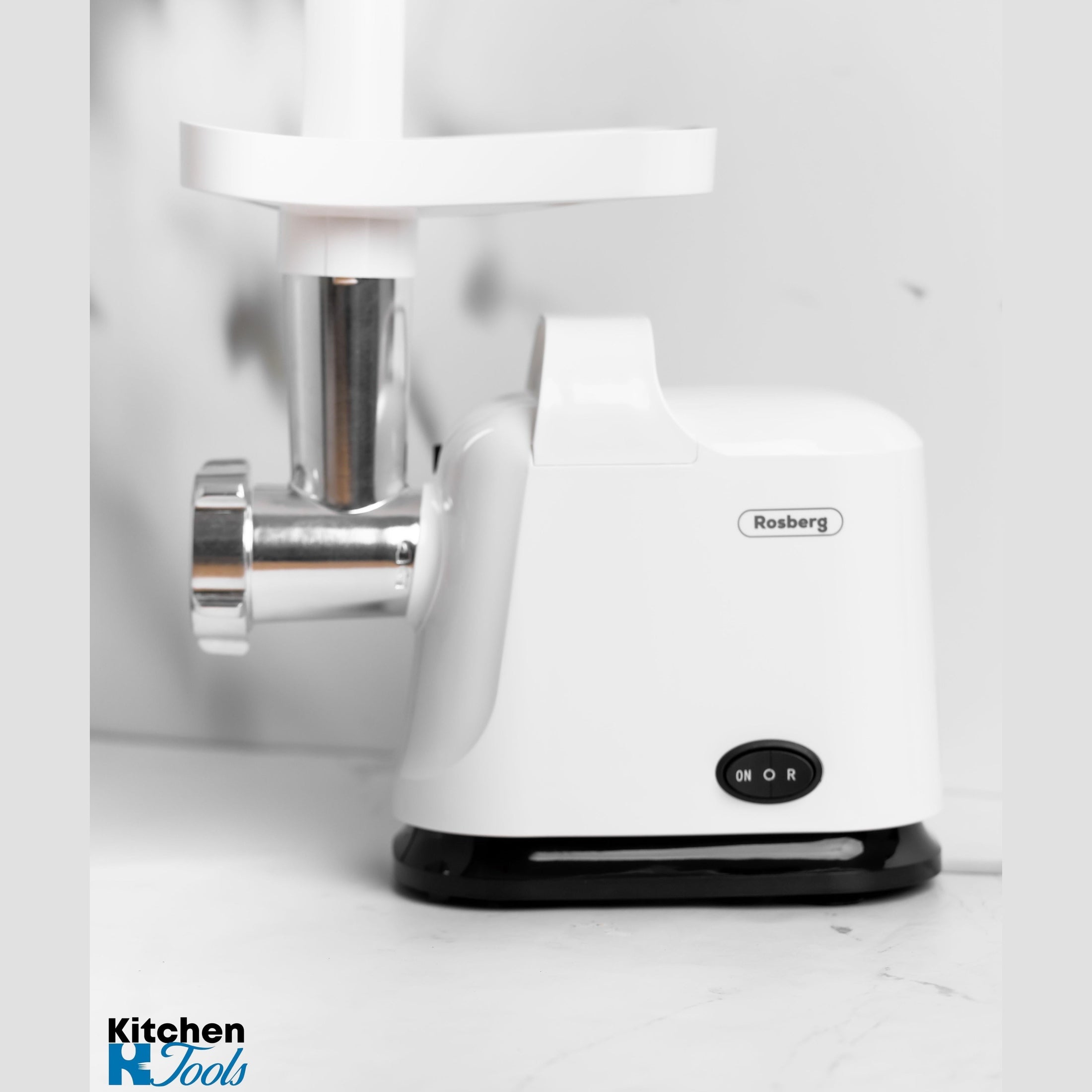 Mașina de tocat Rosberg, alb, cu storcător de roșii