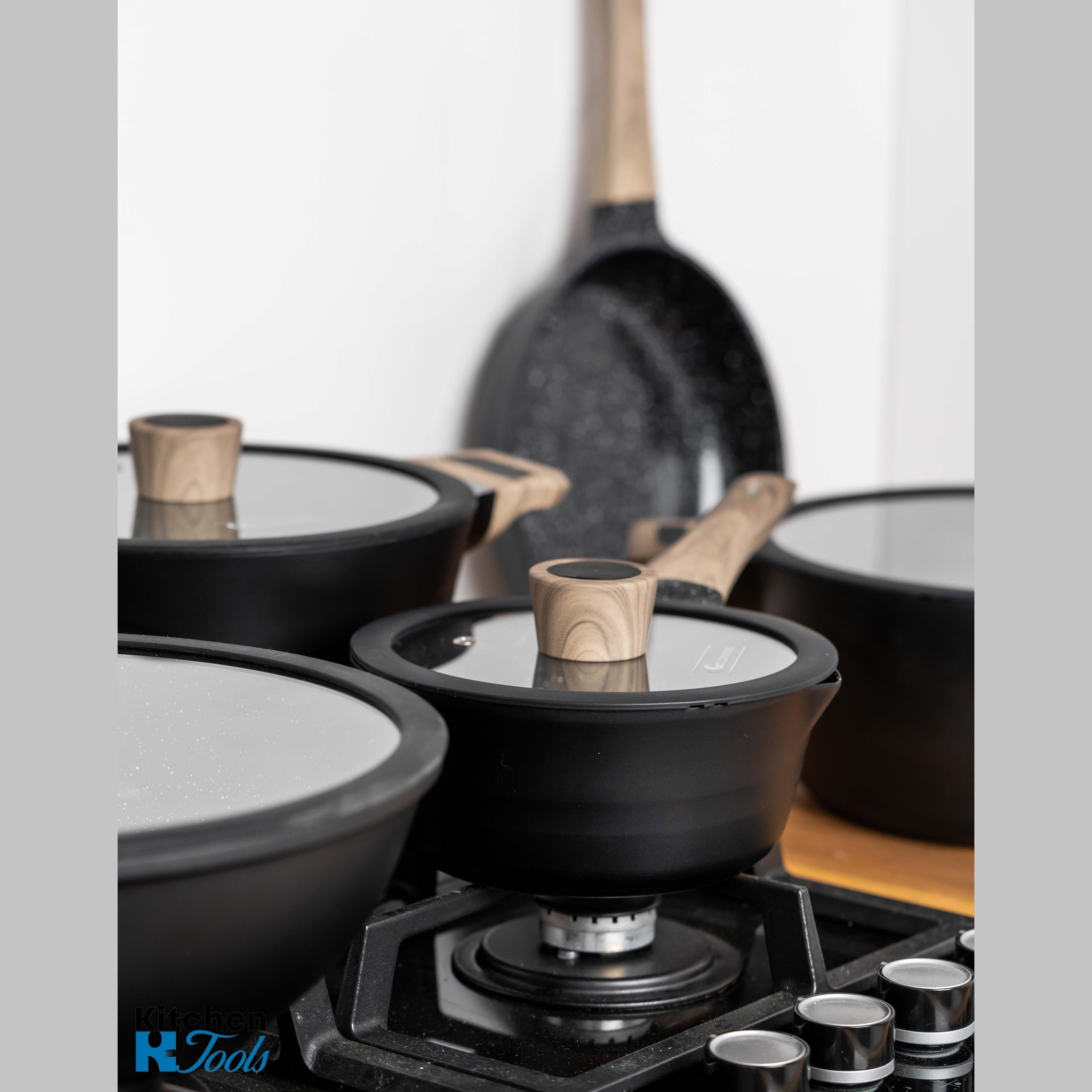 Set vase gătit 9 piese, 3 straturi ceramice, Goldmann