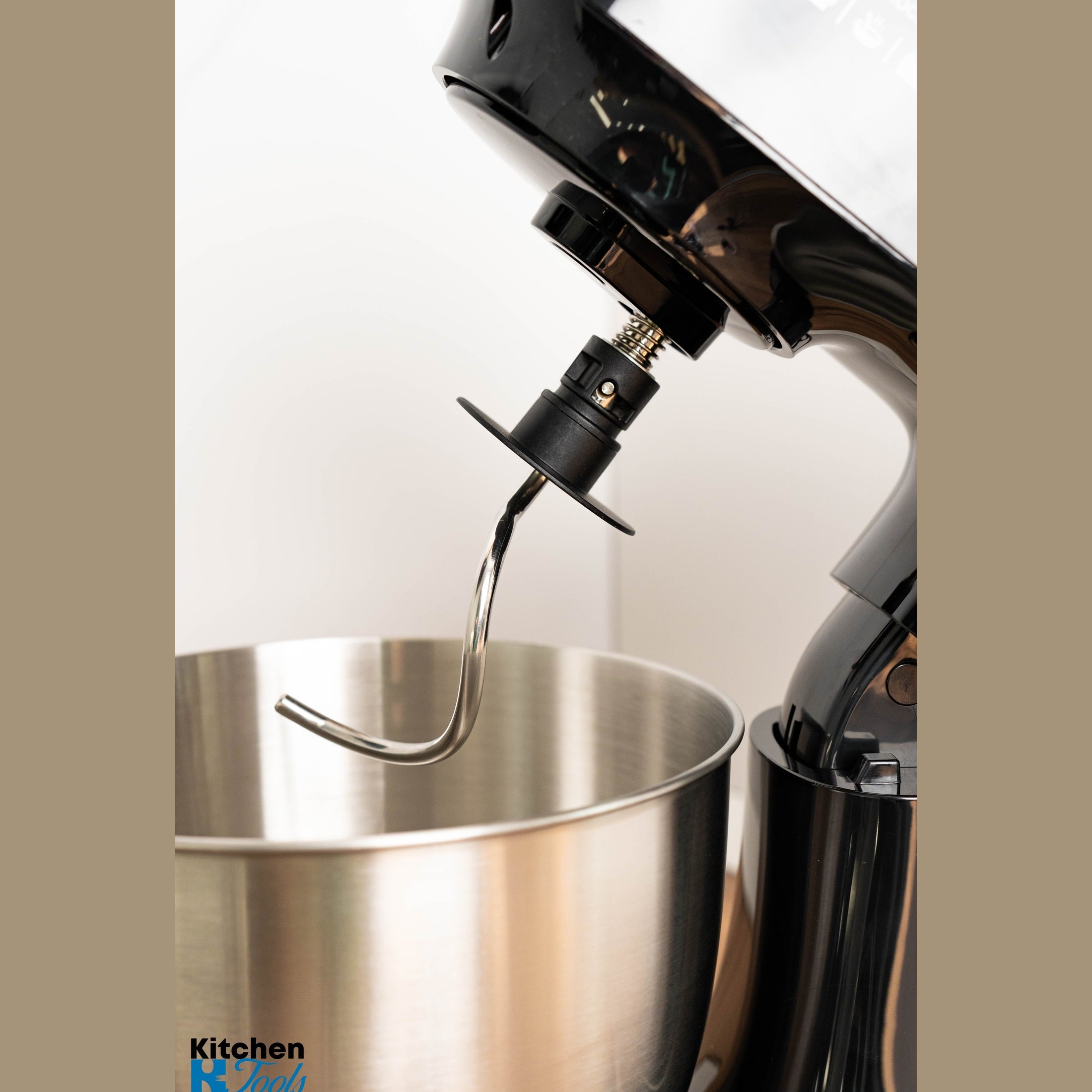 Mixer Planetar 3.5L, Oliver Voltz, negru