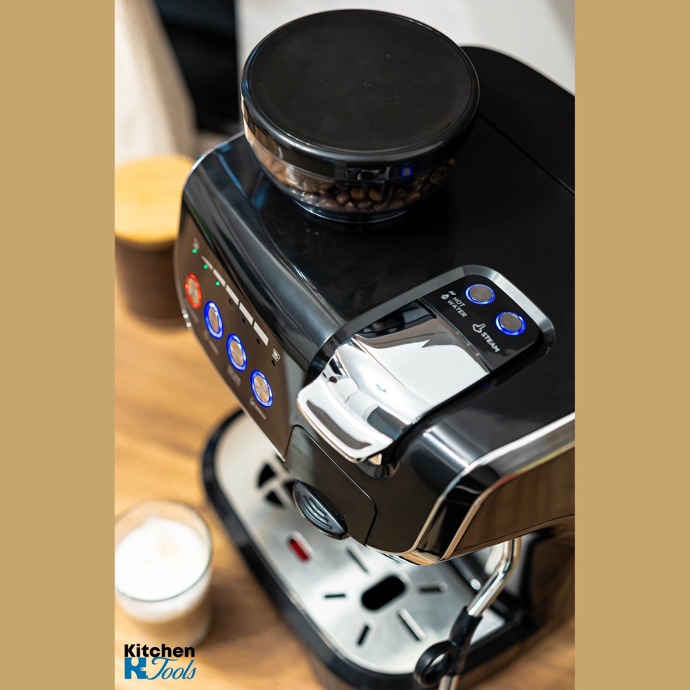 Espressor Oliver Voltz cu spumare și 5 adaptoare capsule