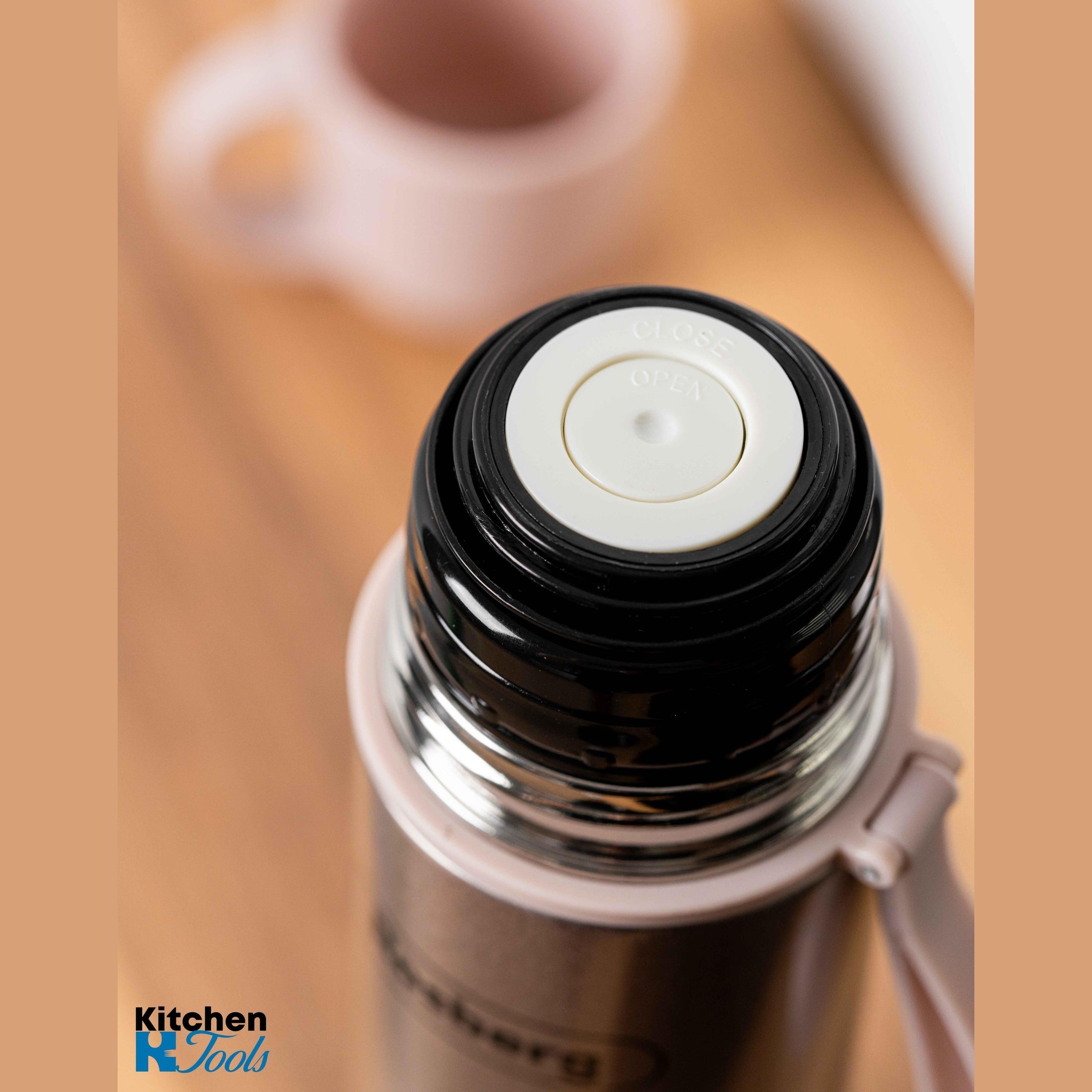 Termos Inox Rosberg 500ml - Compact și eficient