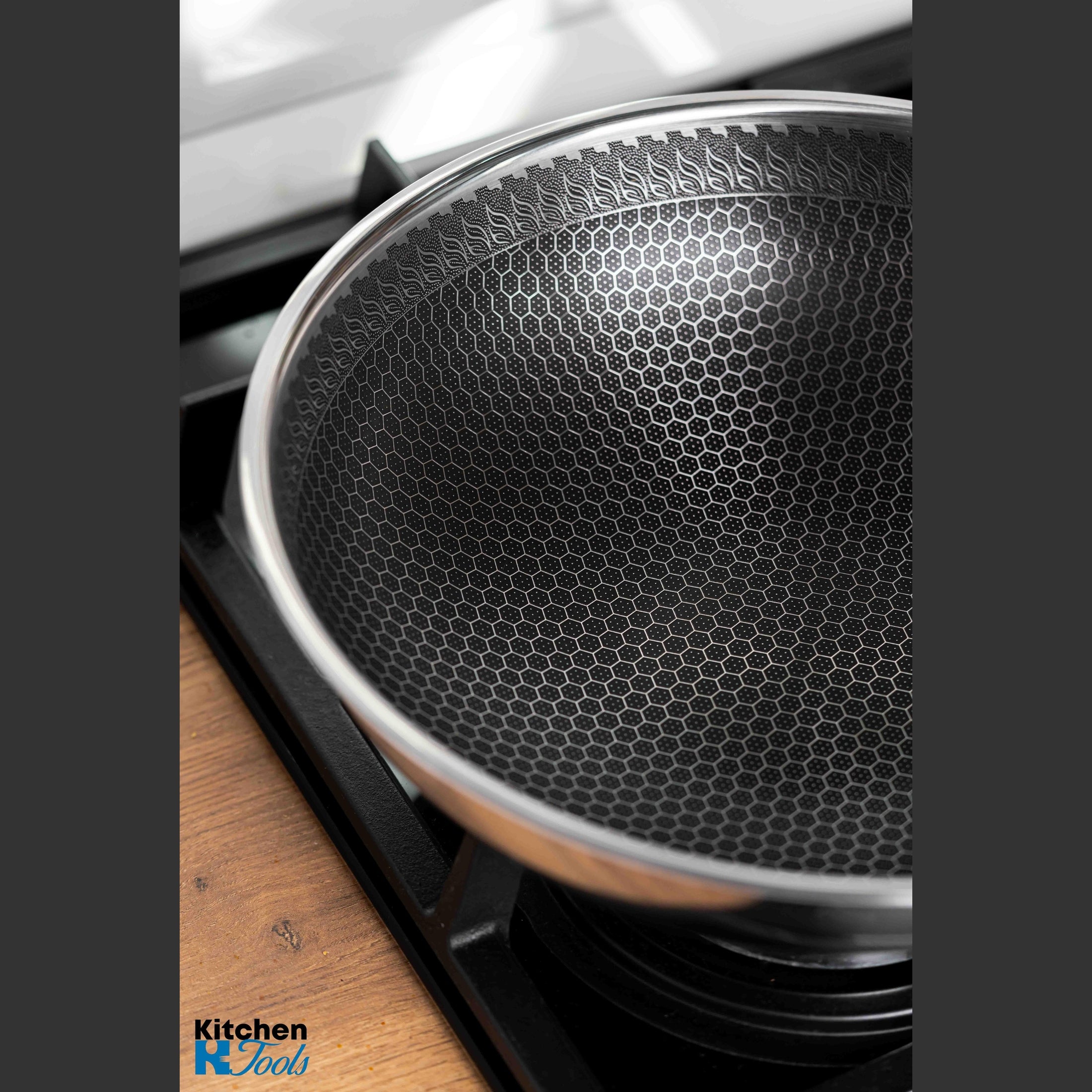 Tigaie wok FusionHex Pro II, 28cm, cu capac inclus