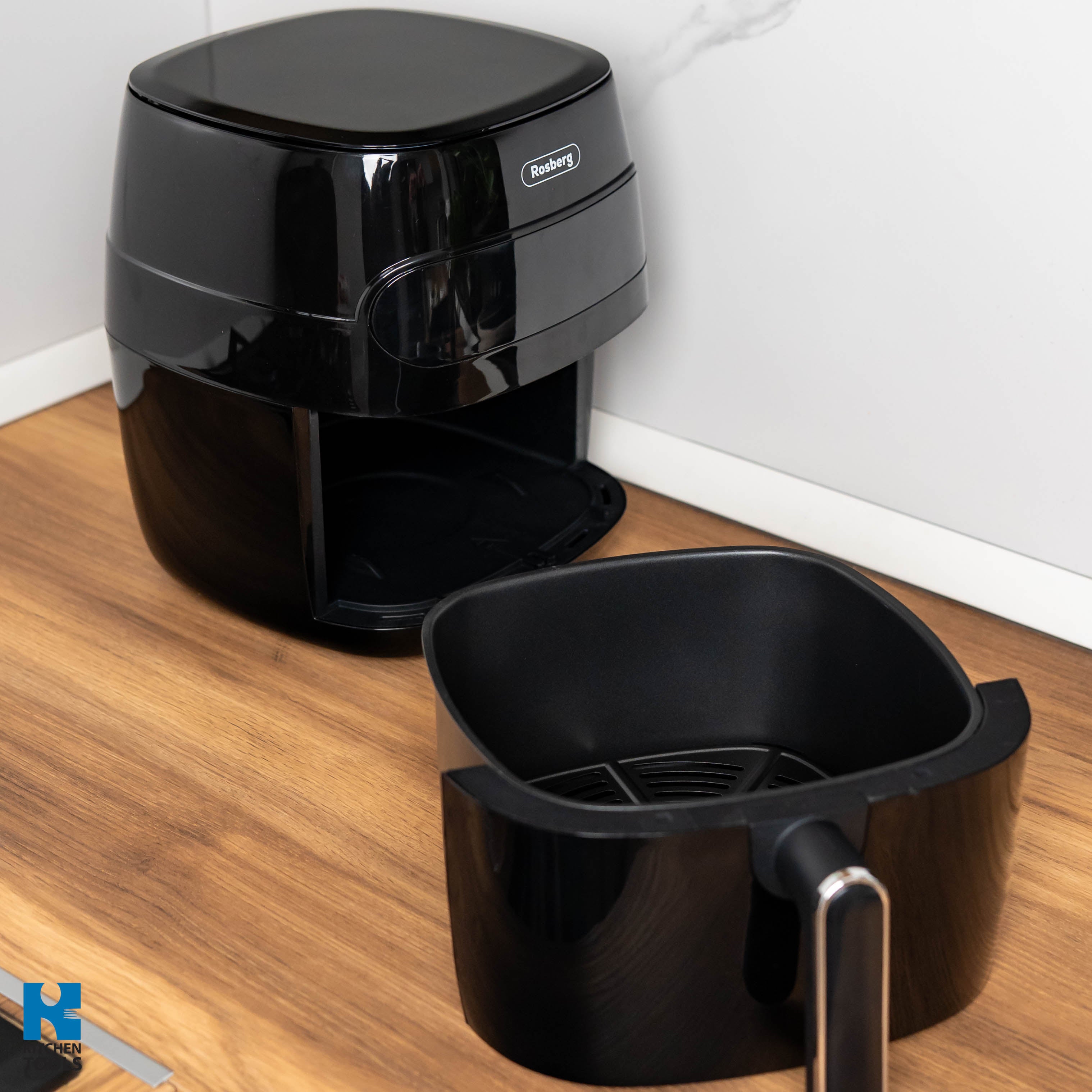 Friteuza AirFryer fara ulei cu aer cald, 7 programe, 5.2litri, 1350W, maner cooltouch, timer 60min, LED, Tactil, 200°C, 360°