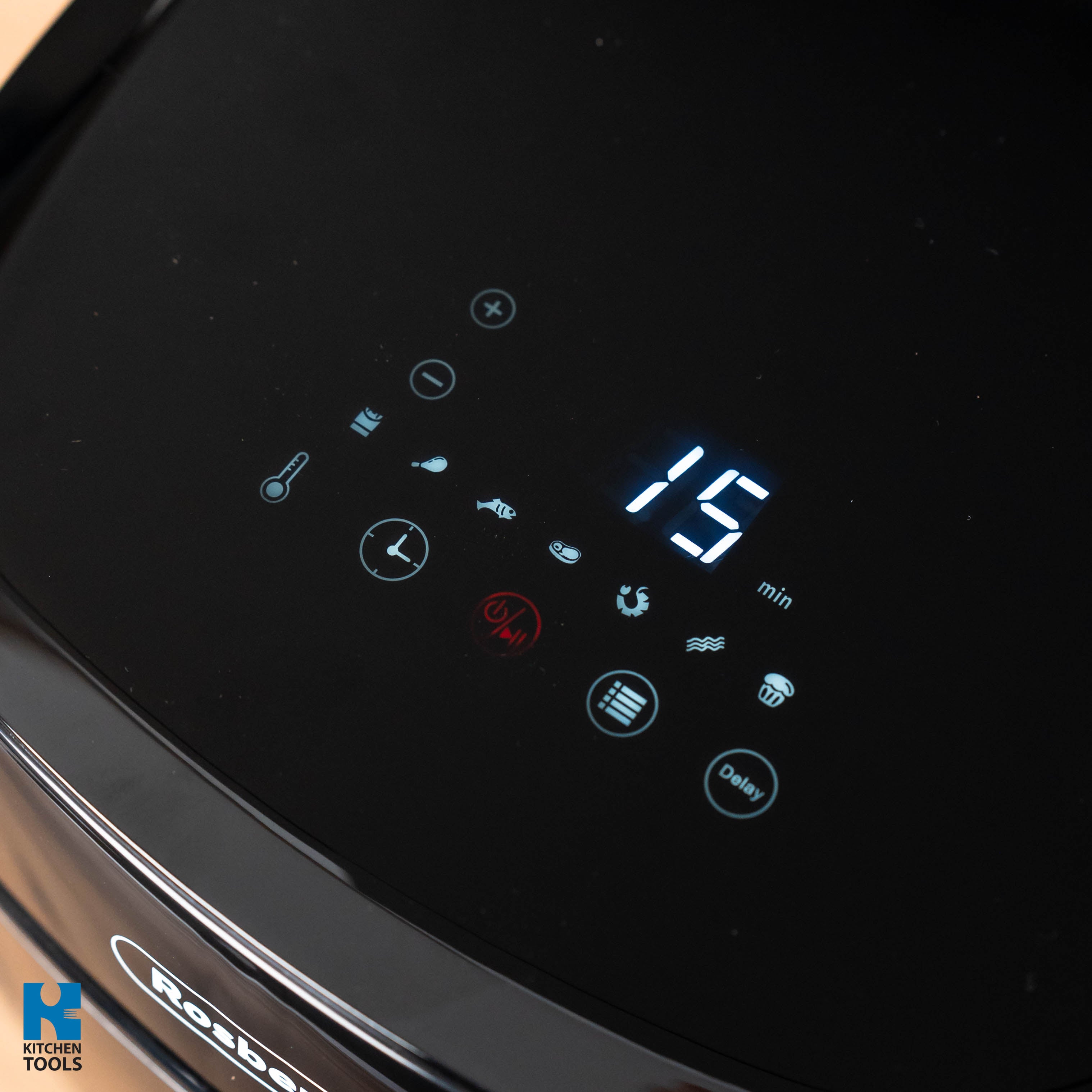 Friteuza AirFryer fara ulei cu aer cald, 7 programe, 5.2litri, 1350W, maner cooltouch, timer 60min, LED, Tactil, 200°C, 360°