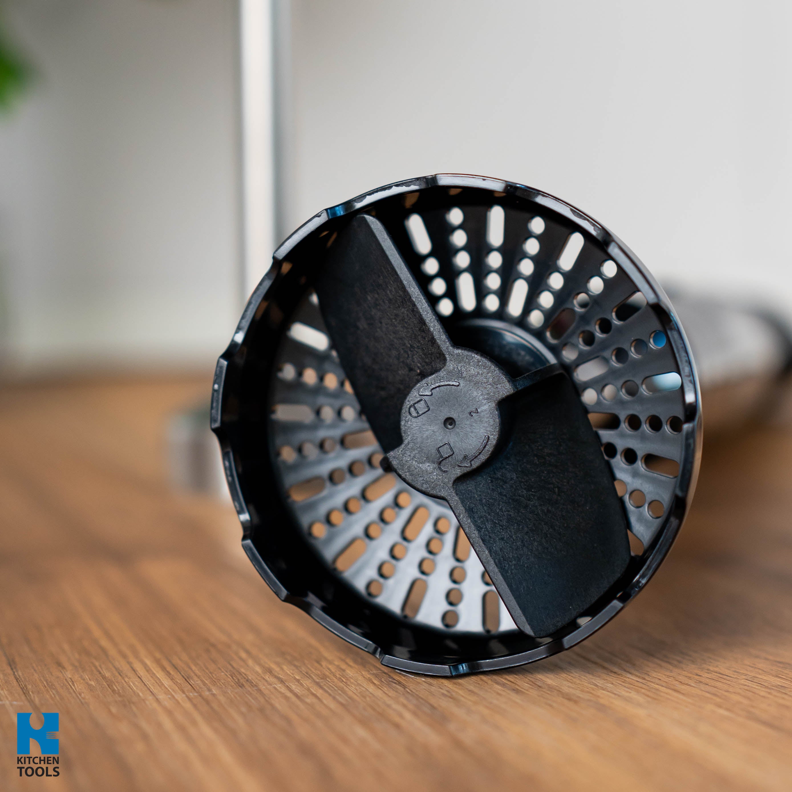 Blender vertical Oliver Voltz, 1200w, 6 trepte de viteza, pasator cartofi, lame din otel
