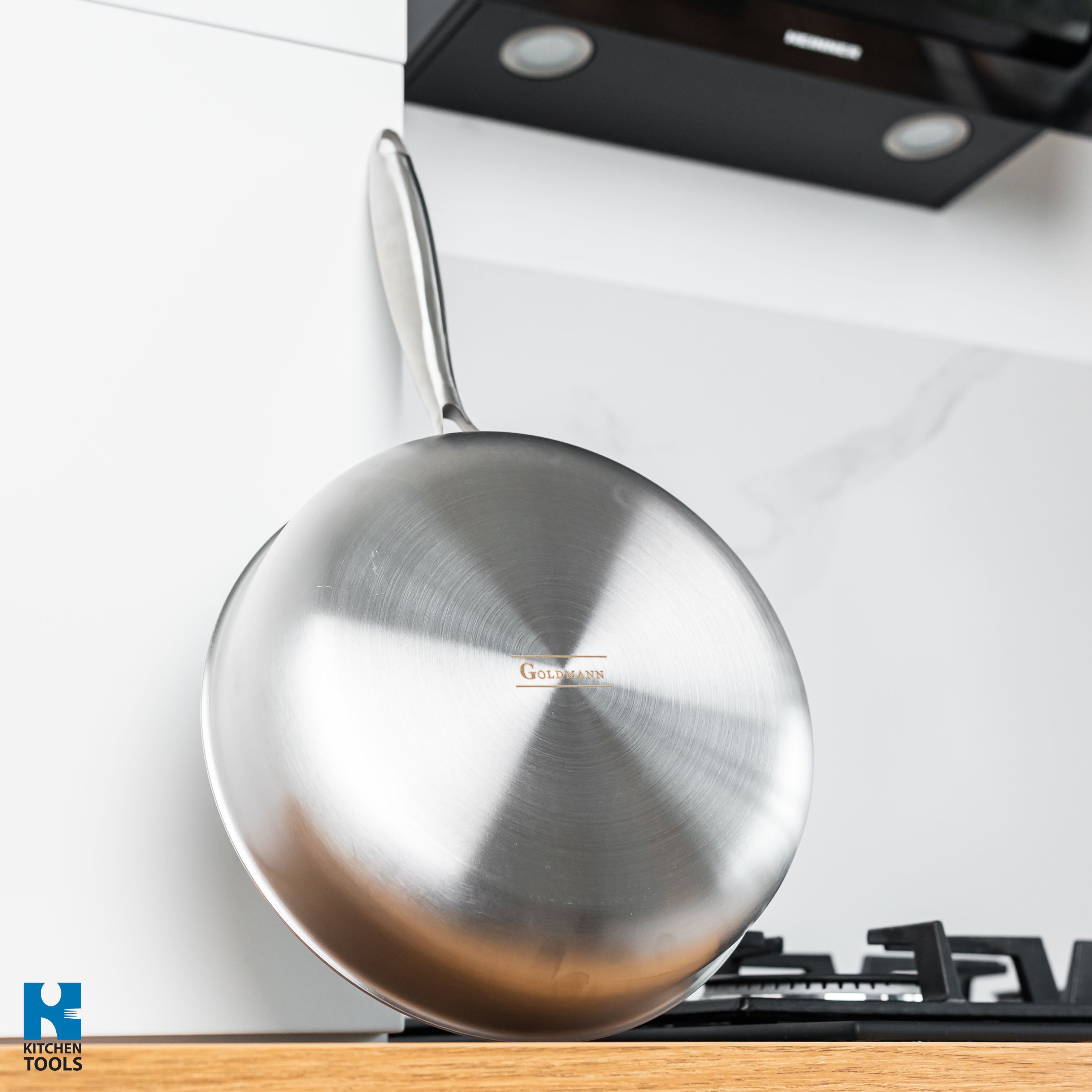Tigaie inalta hybrid FUSIONHEX PRO, 28x7cm, capac sticla, suprafata anti-zgarieturi, antiaderenta, inox 18/10, Goldmann