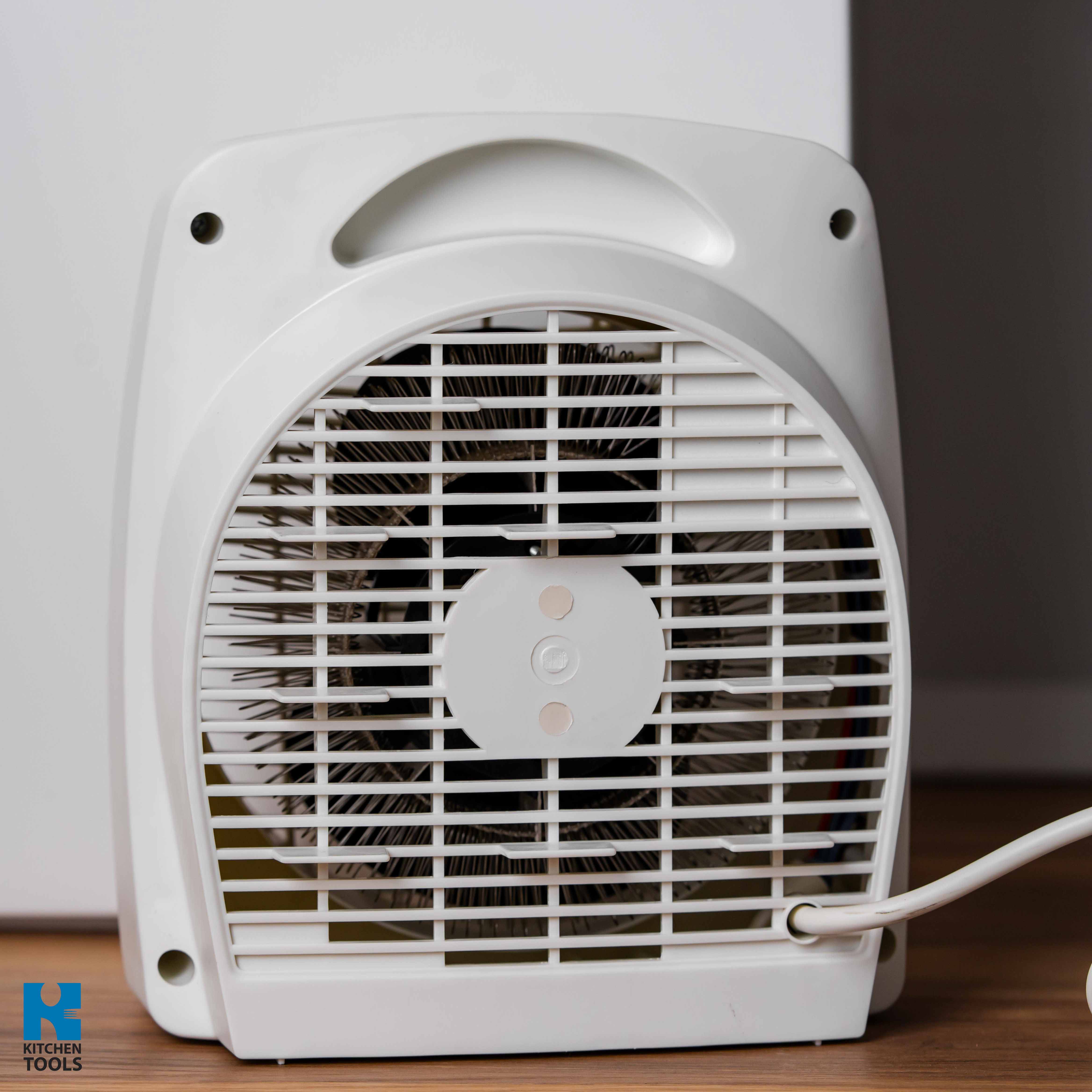 Aeroterma, 2 trepte, 2000W, 3 moduri de functionare, aer cald/rece, protectie la supraincalzire, Voltz, alba