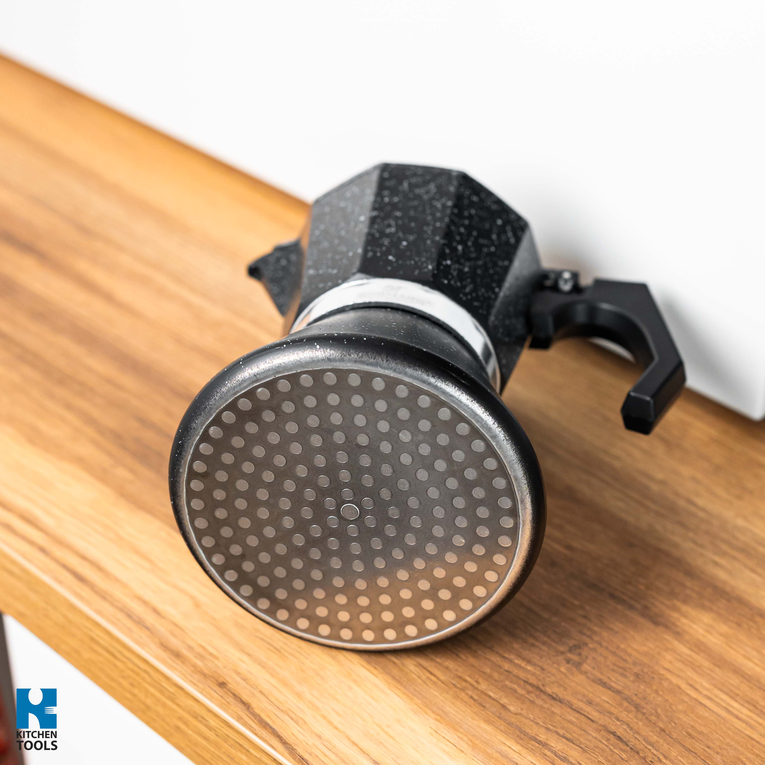 Espressor din aluminiu pentru aragaz Bohmann, 3 Cesti, Aluminiu, maner bachelita, Negru