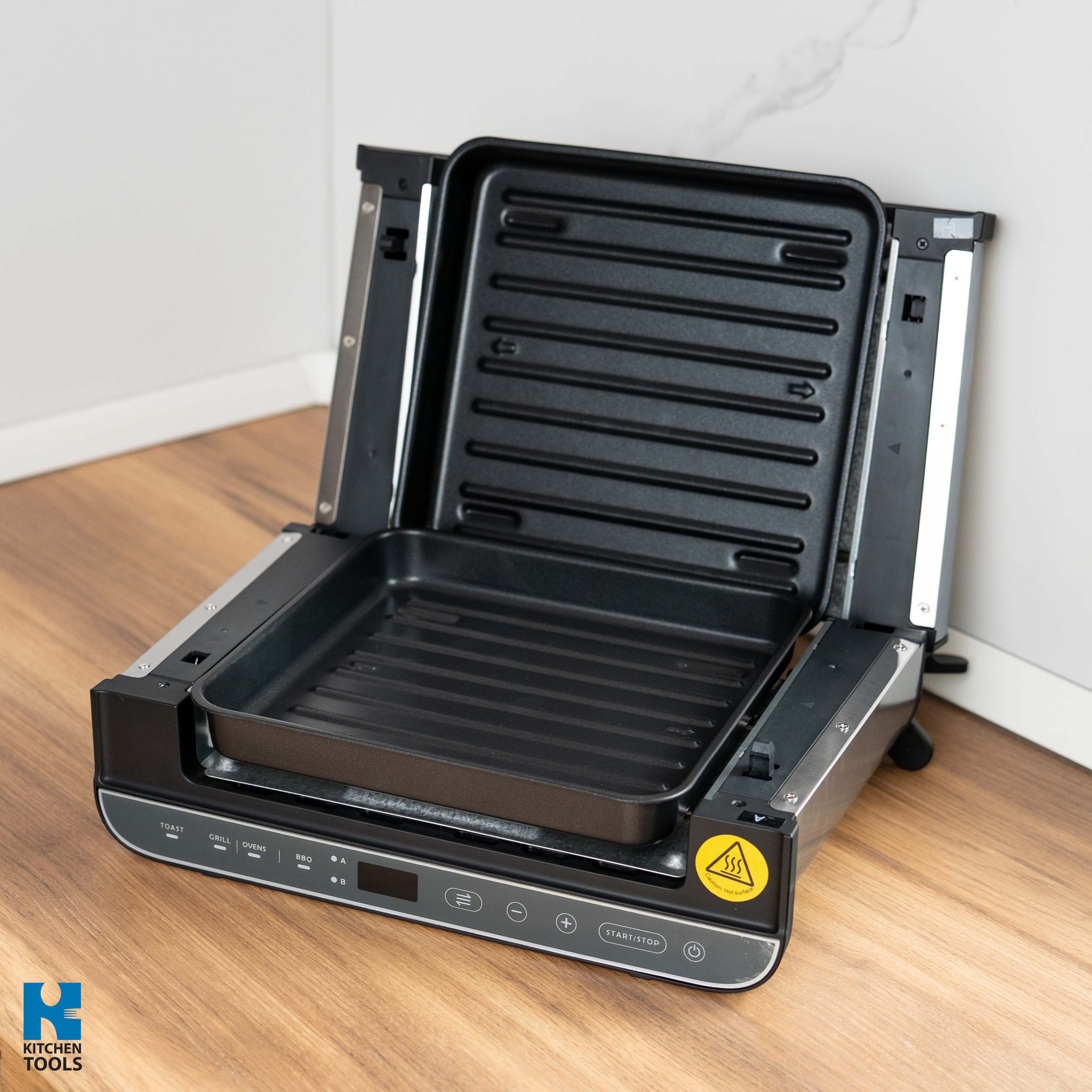 Grill electric 4 in 1 multifunctional, Toast/Grill/Cuptor/BBQ, 1700W, antiaderent, inox, Oliver Voltz