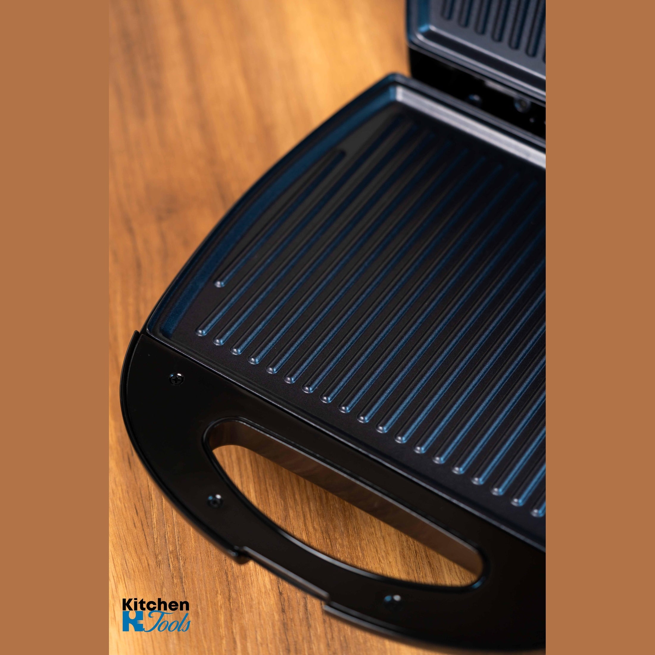 Aparat Sandwich Rosberg cu Plăci Antiaderente, Negru