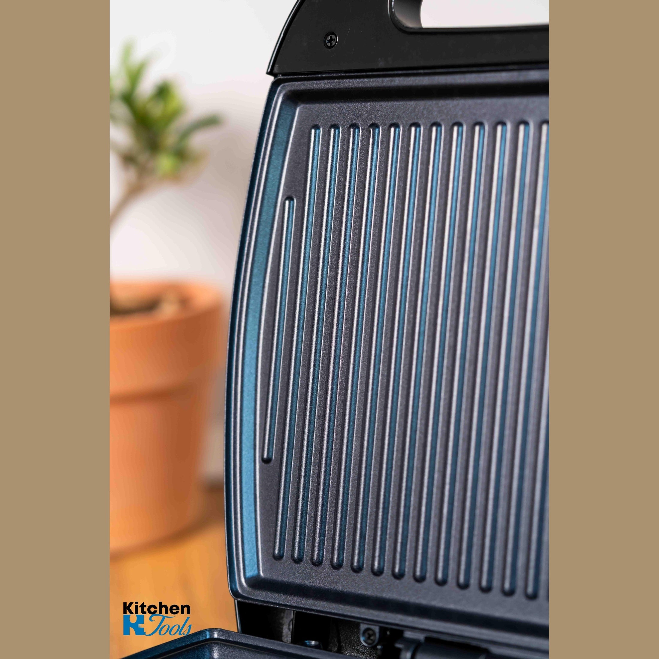 Aparat Sandwich Rosberg cu Plăci Antiaderente, Negru