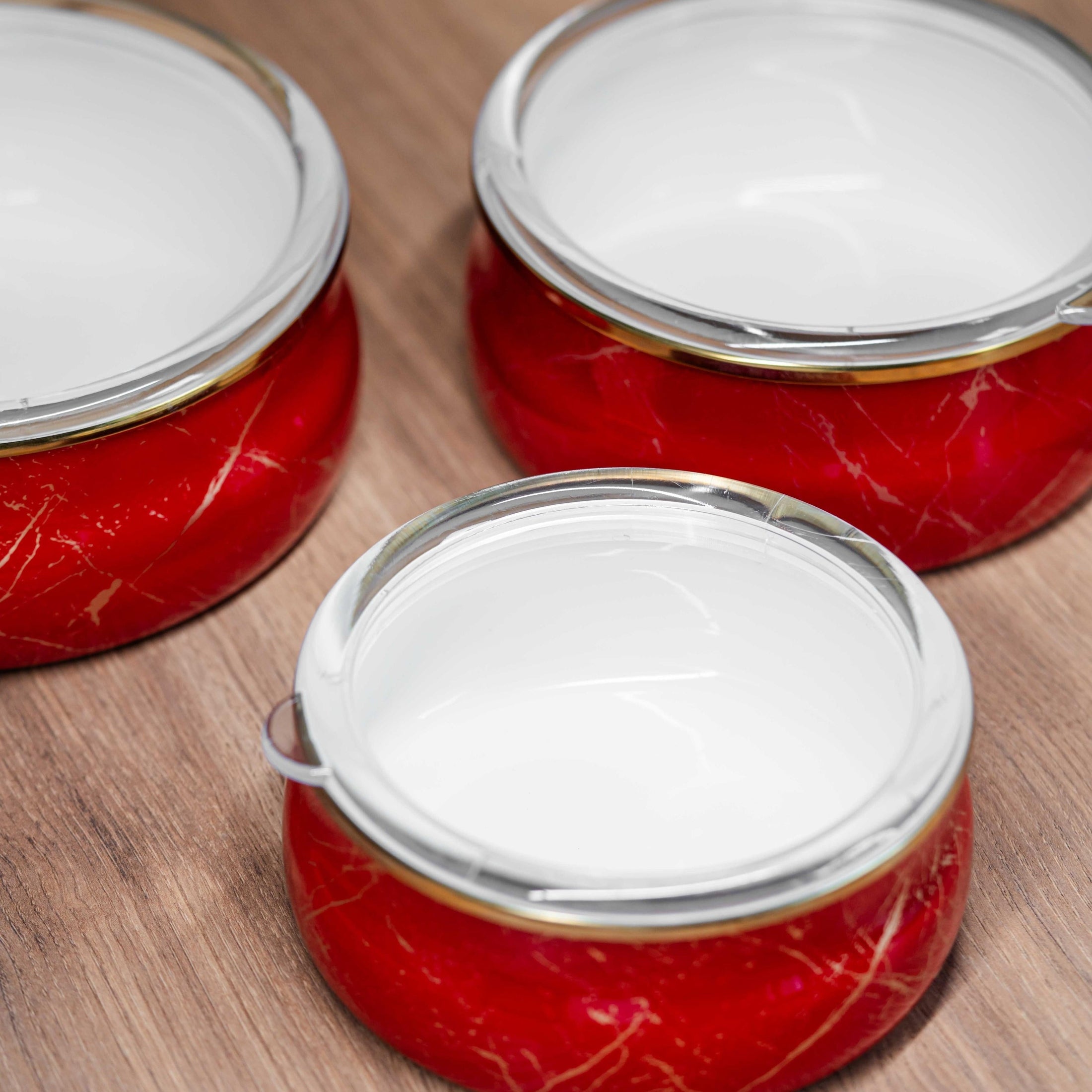 Set boluri emailate cu capac Goldmann, roșii