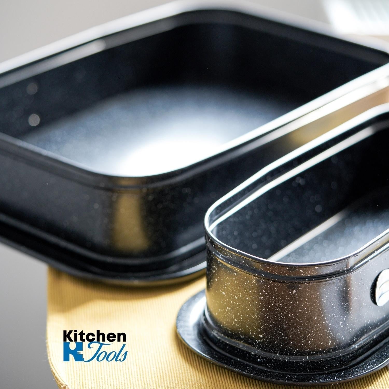 Tava neaderenta Bohmann pentru prajituri