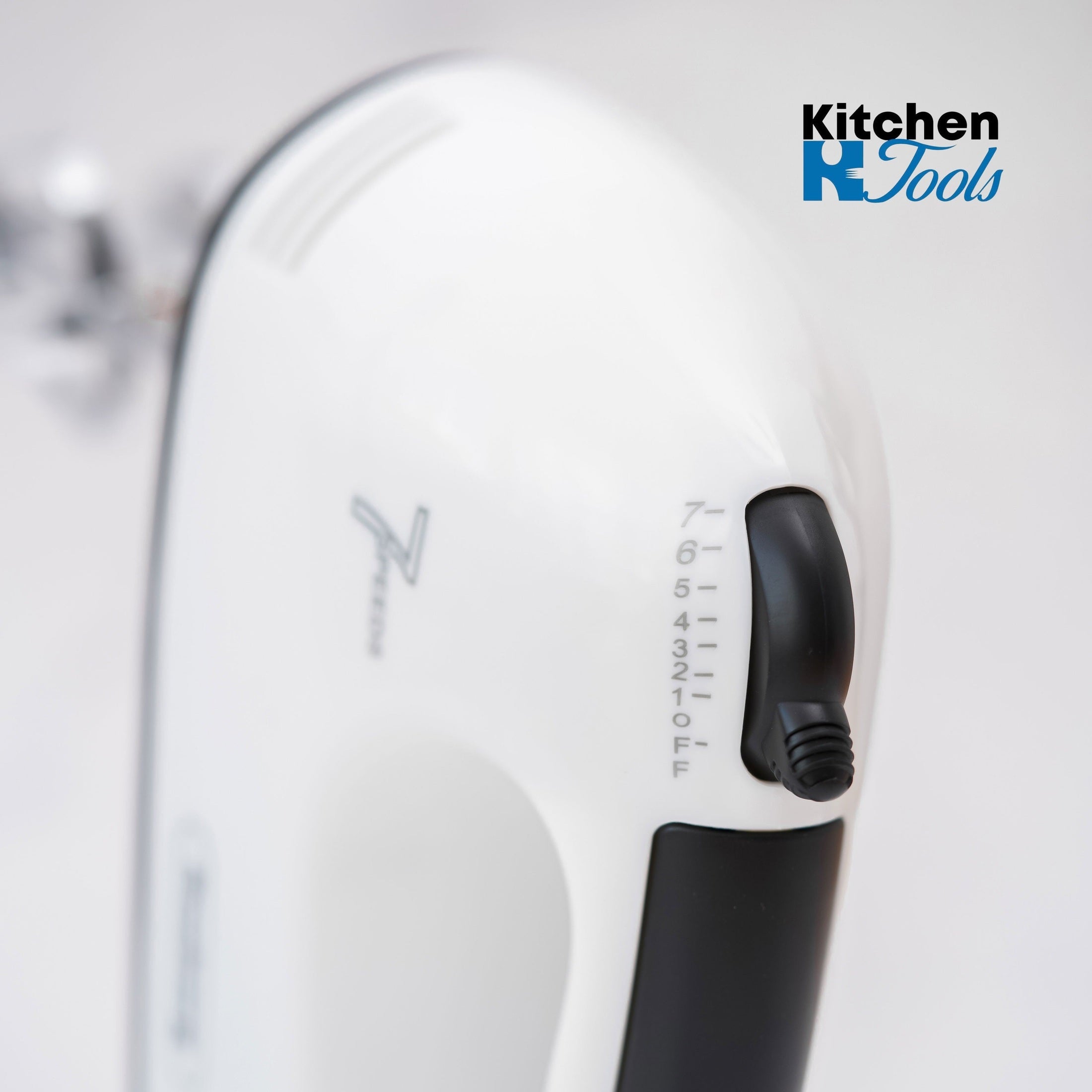 Mixer de mână Rosberg, 7 viteze, negru