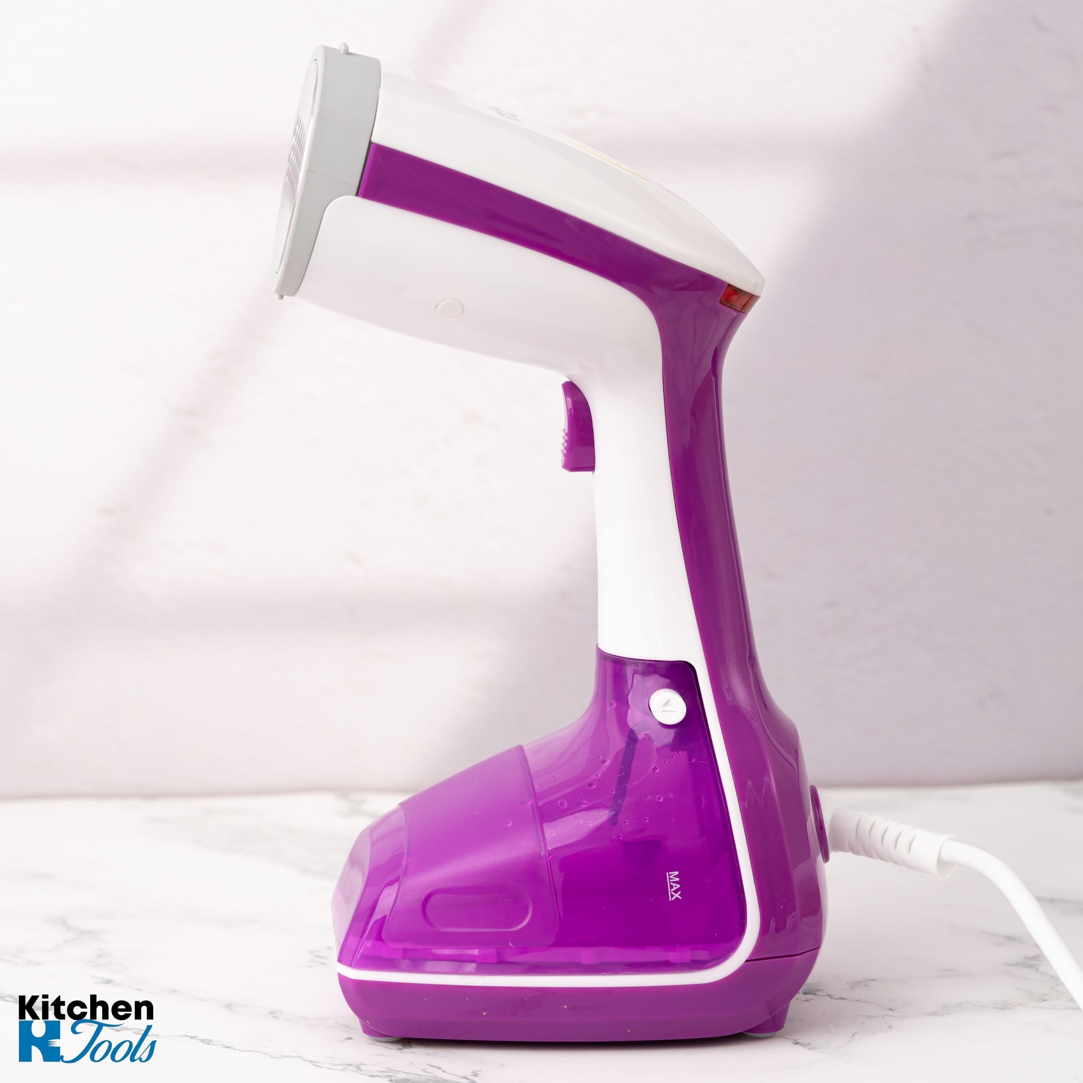 Aparat de calcat vertical cu aburi Oliver Voltz, roz