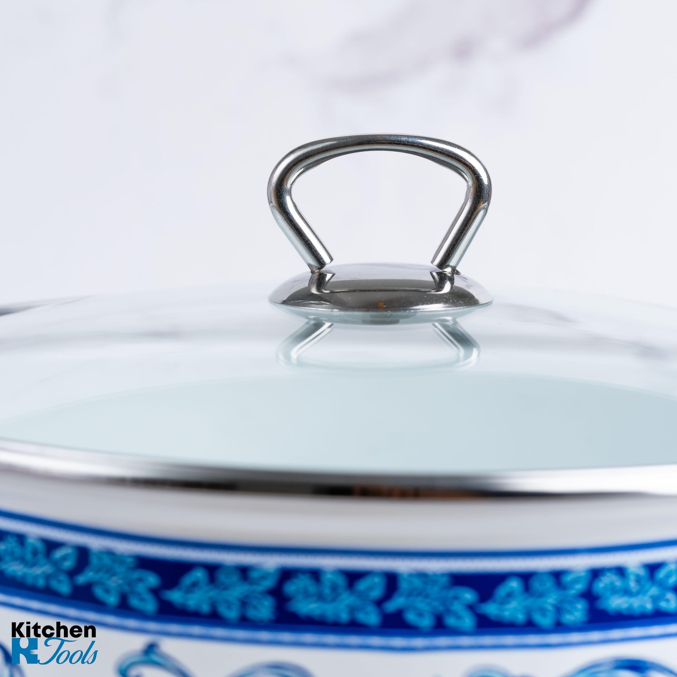 Cratita emailata Goldmann, model floral albastru