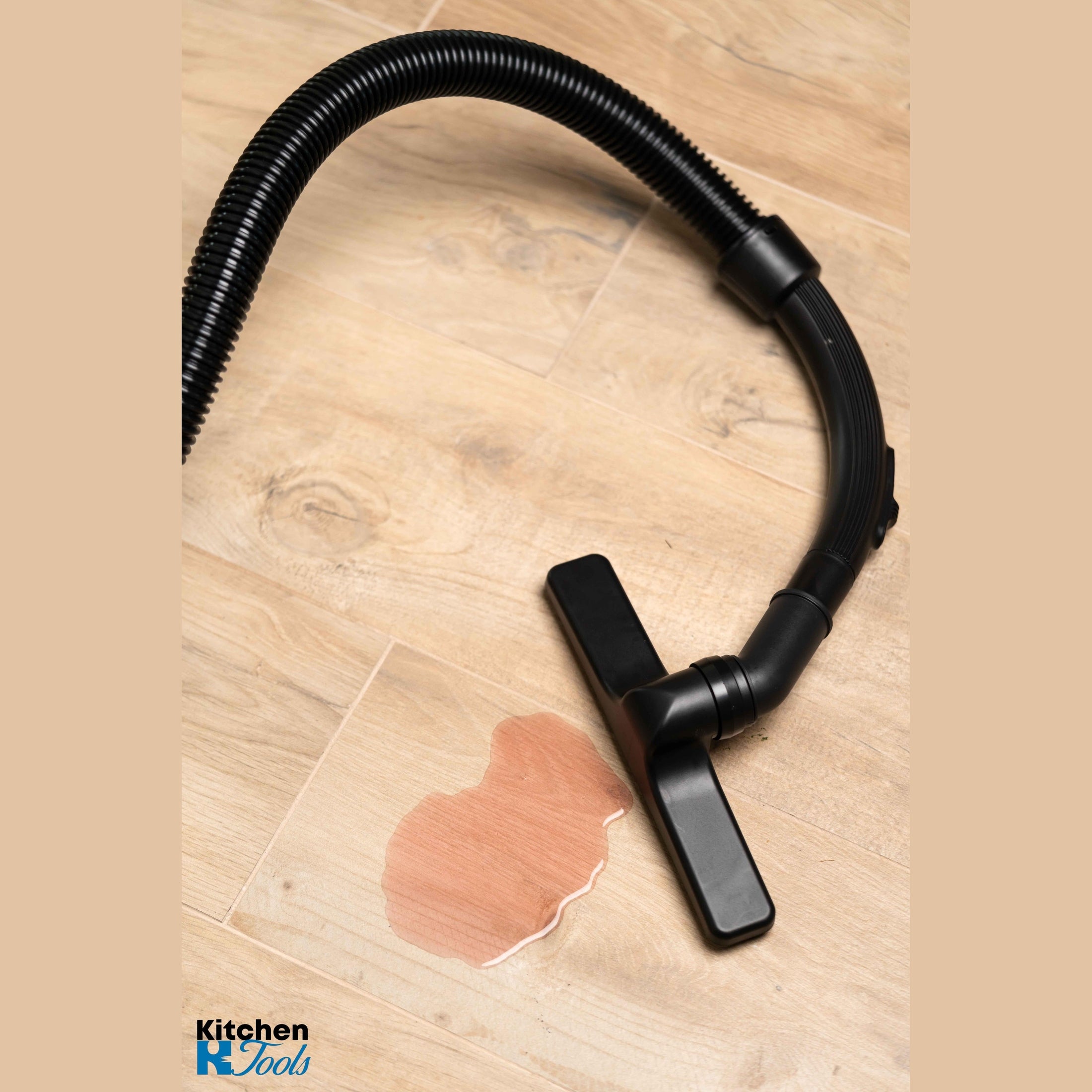 Aspirator Oliver Voltz cu Filtrare Apa, Gri