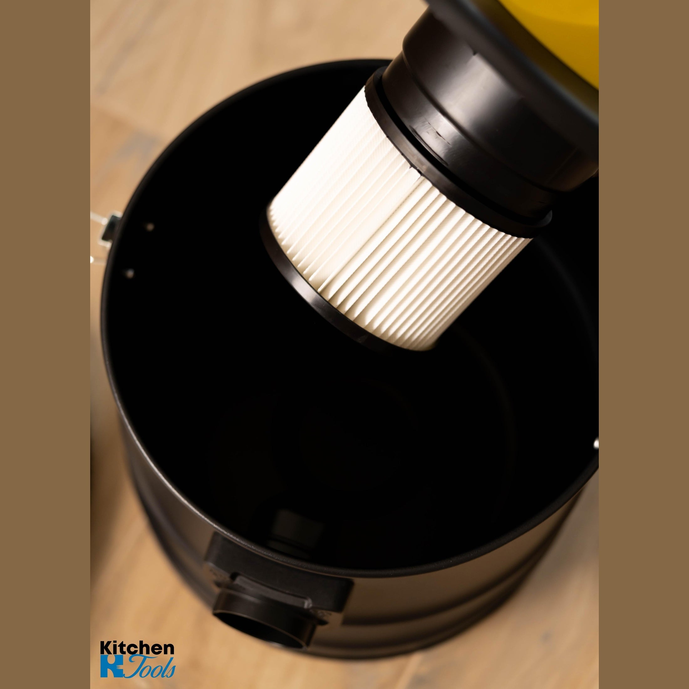 Aspirator cenusa 1000W Rosberg negru/galben