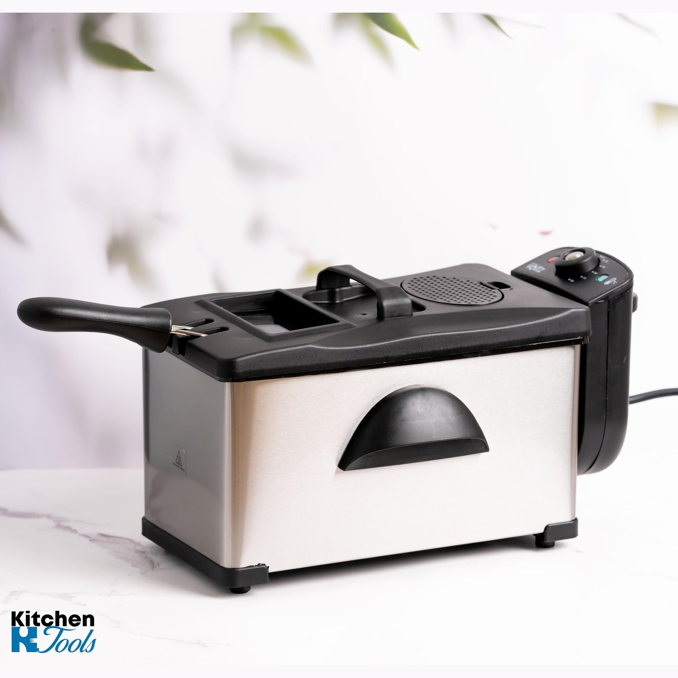 Friteuza Voltz 3L, 2200W, inox argintiu/negru