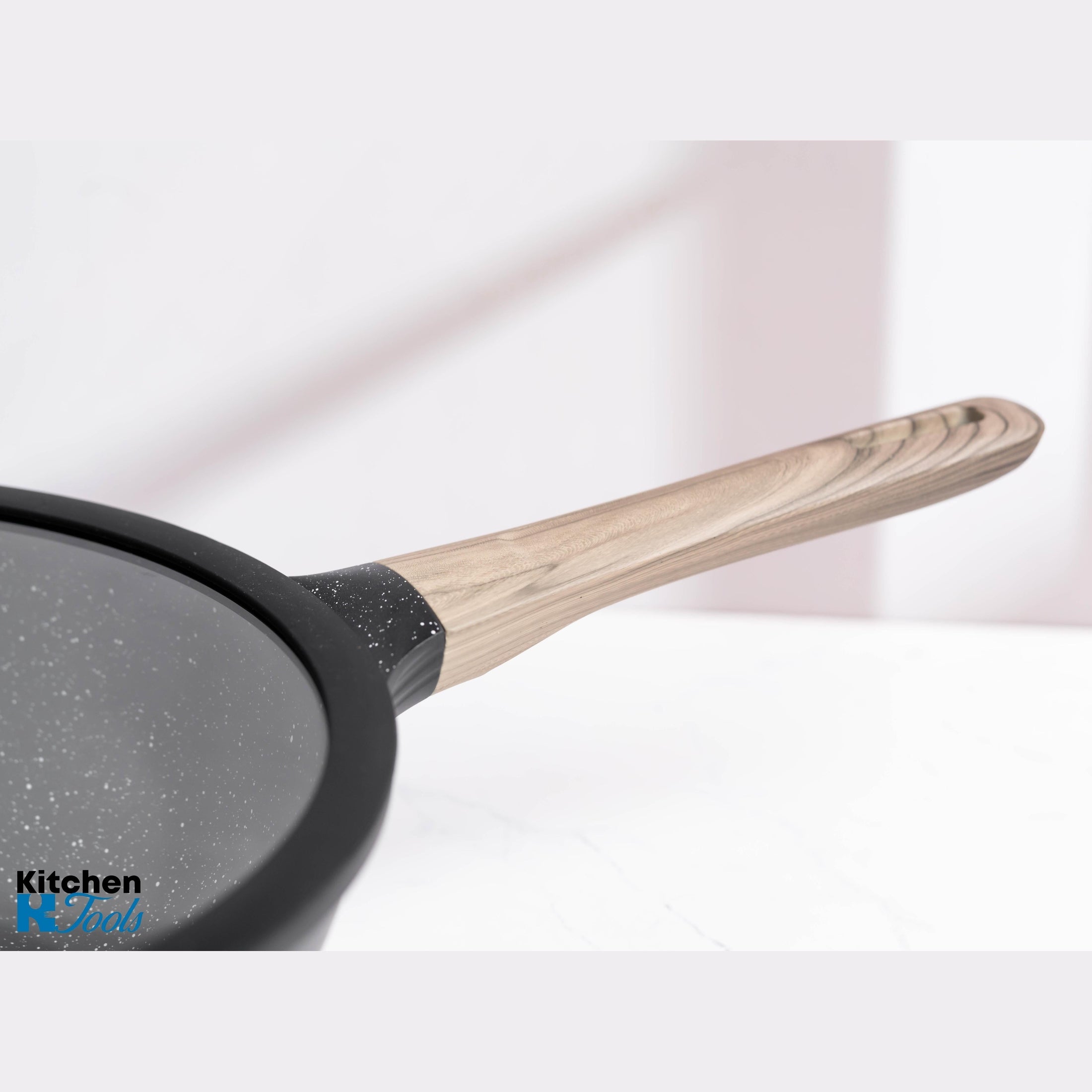 Set vase gătit 9 piese, 3 straturi ceramice, Goldmann