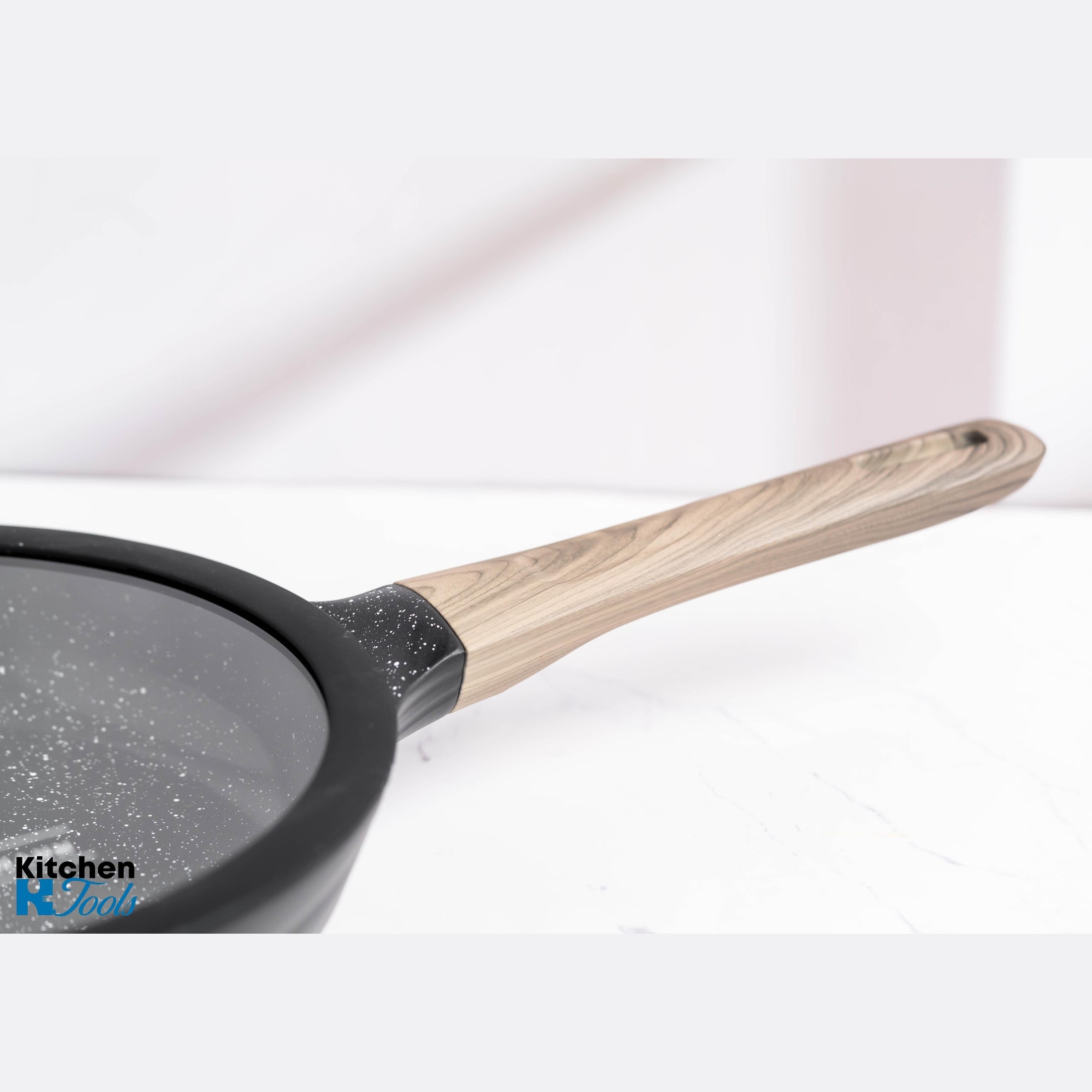 Set vase gătit 9 piese, 3 straturi ceramice, Goldmann