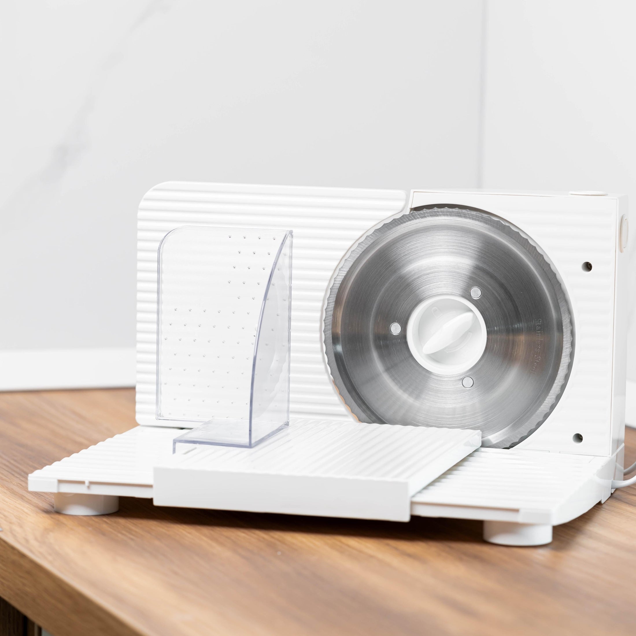 Feliator electric Rosberg, 150W, alb, lama 15 cm