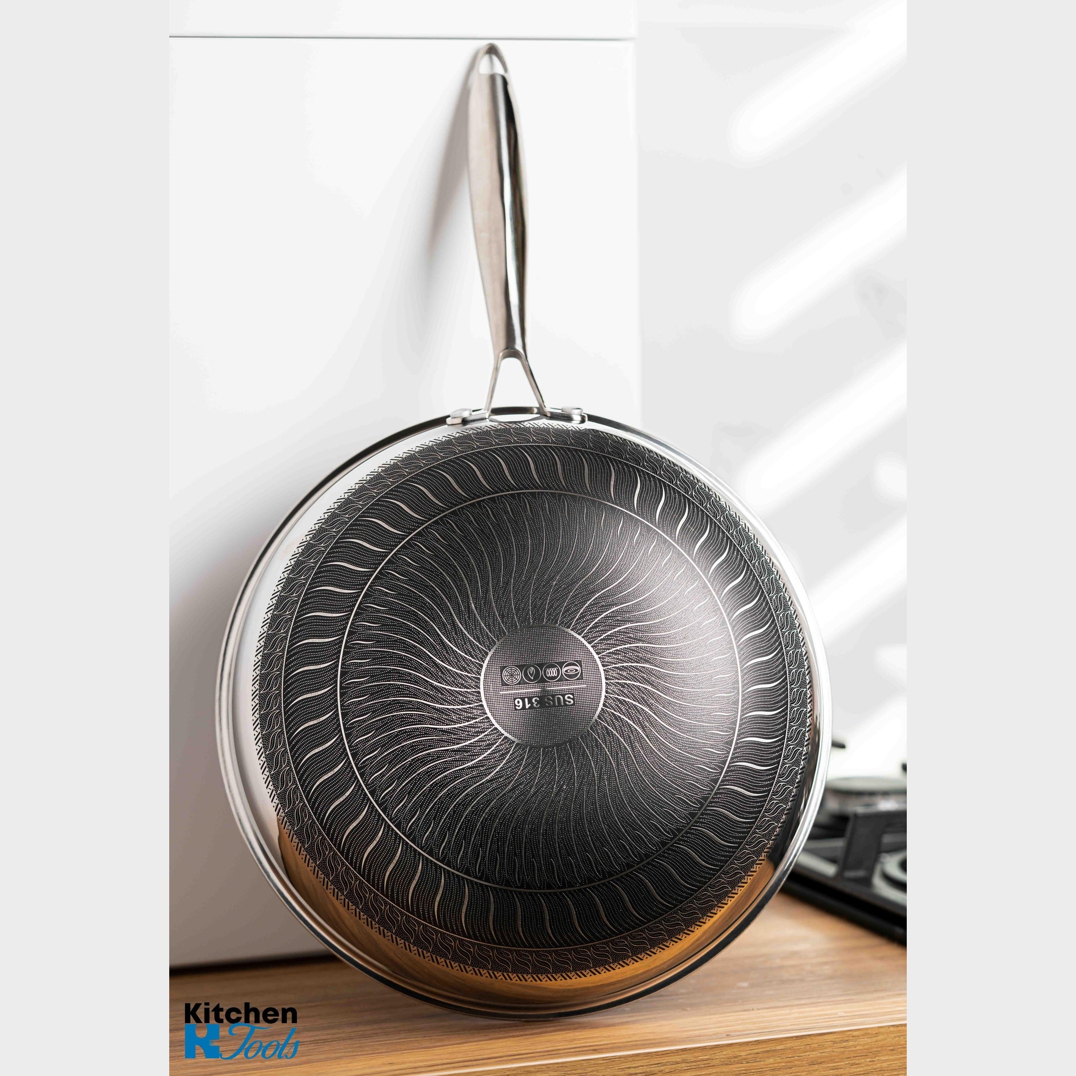 Tigaie wok FusionHex Pro II, 28cm, cu capac inclus