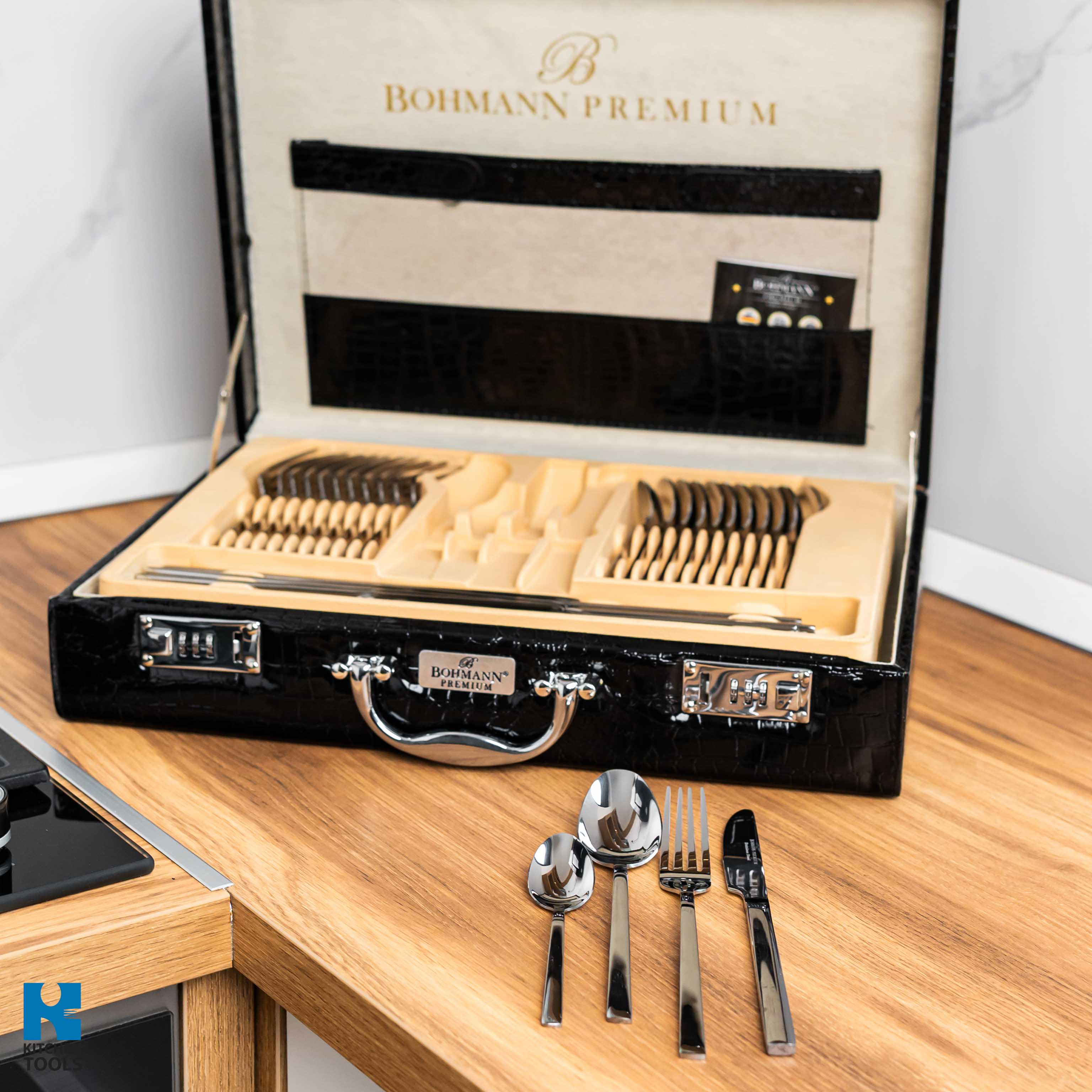 Set tacamuri 72 piese din inox PREMIUM  servieta din piele, ideal 12 persoane, Bohmann