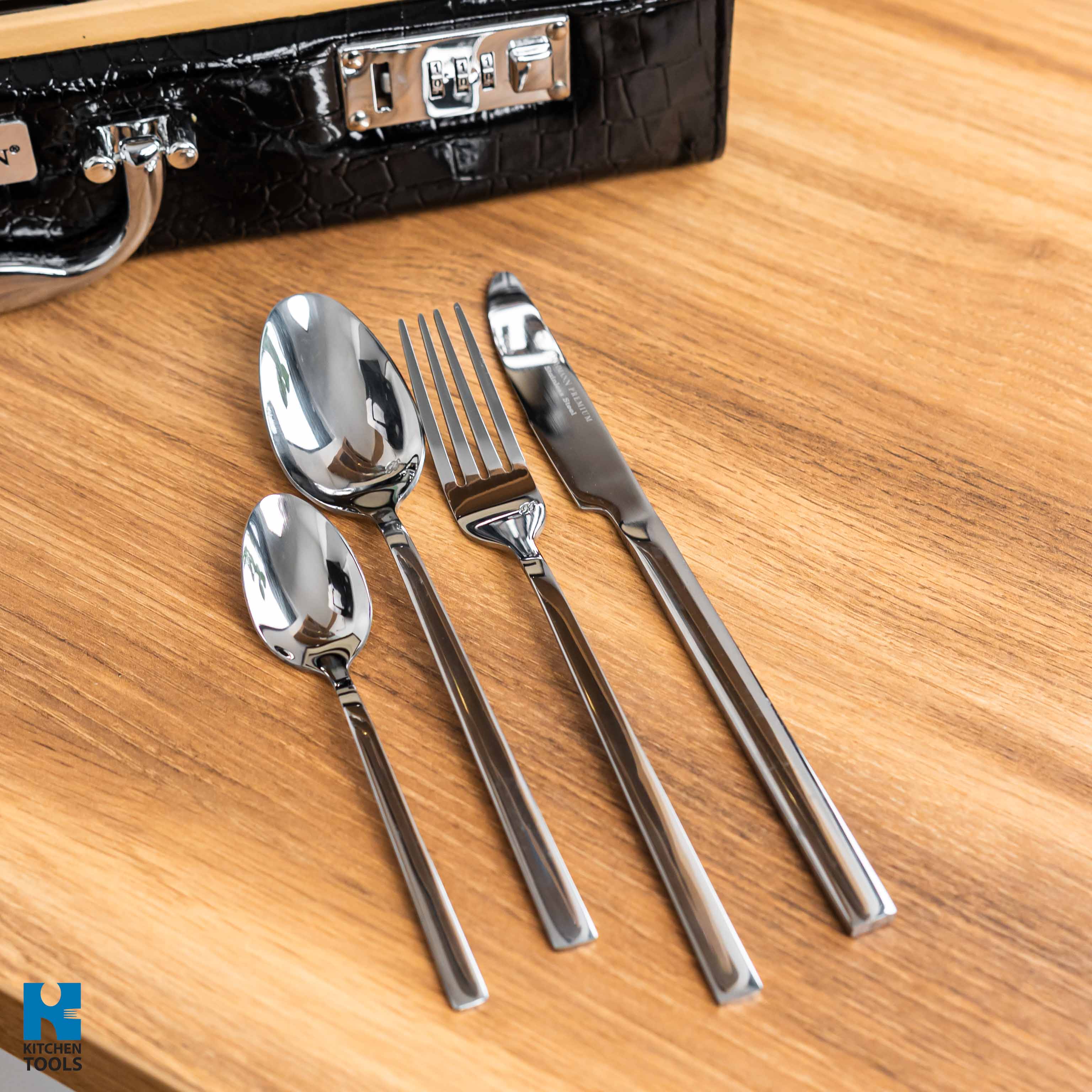 Set tacamuri 72 piese din inox PREMIUM  servieta din piele, ideal 12 persoane, Bohmann