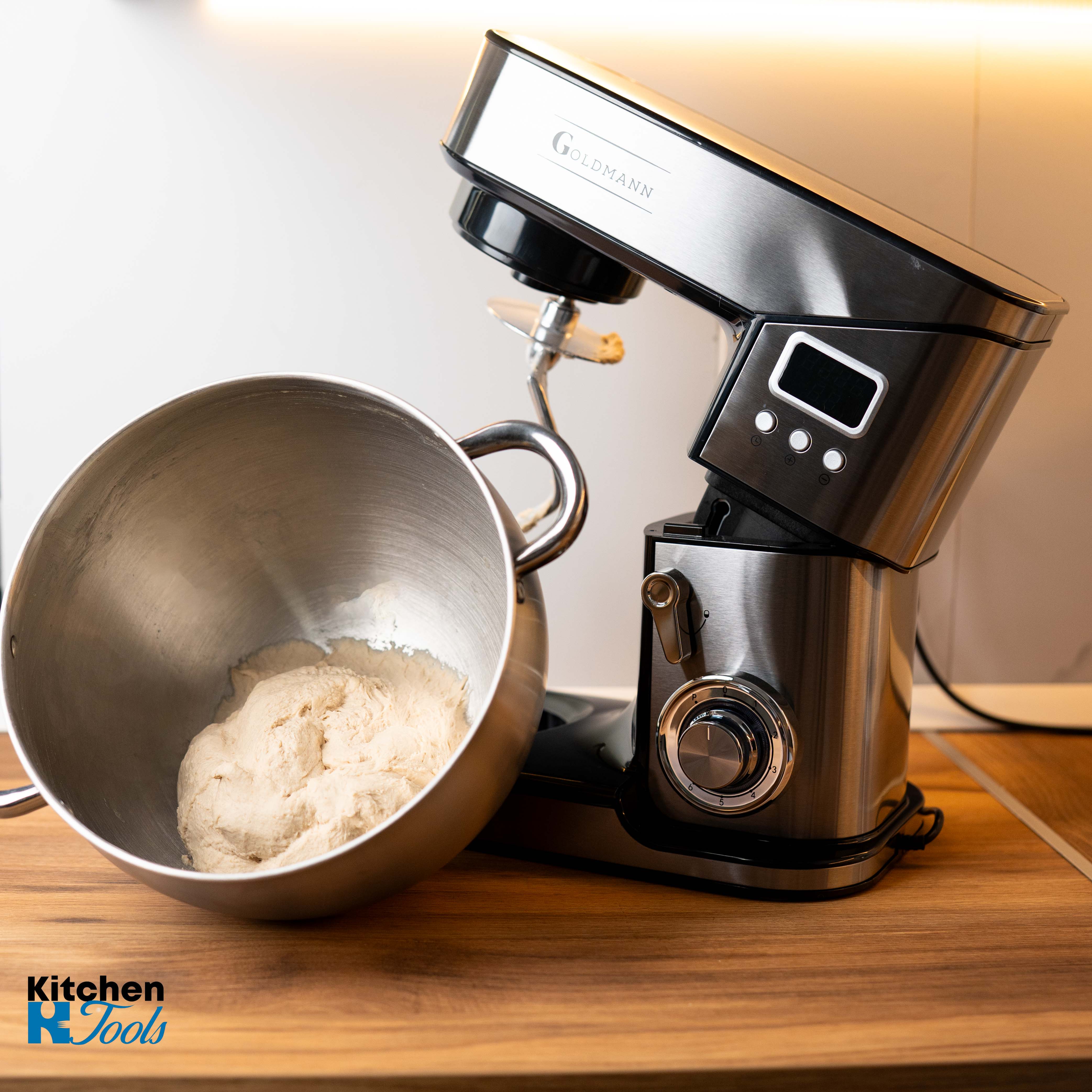 Mixer planetar, 2200 W, Bol 8.5 L Inox, 5 Accesorii, 6 Viteze, Timer/Cronometru, Angrenaje metalice, Carcasa inox, GOLDMANN, Gri