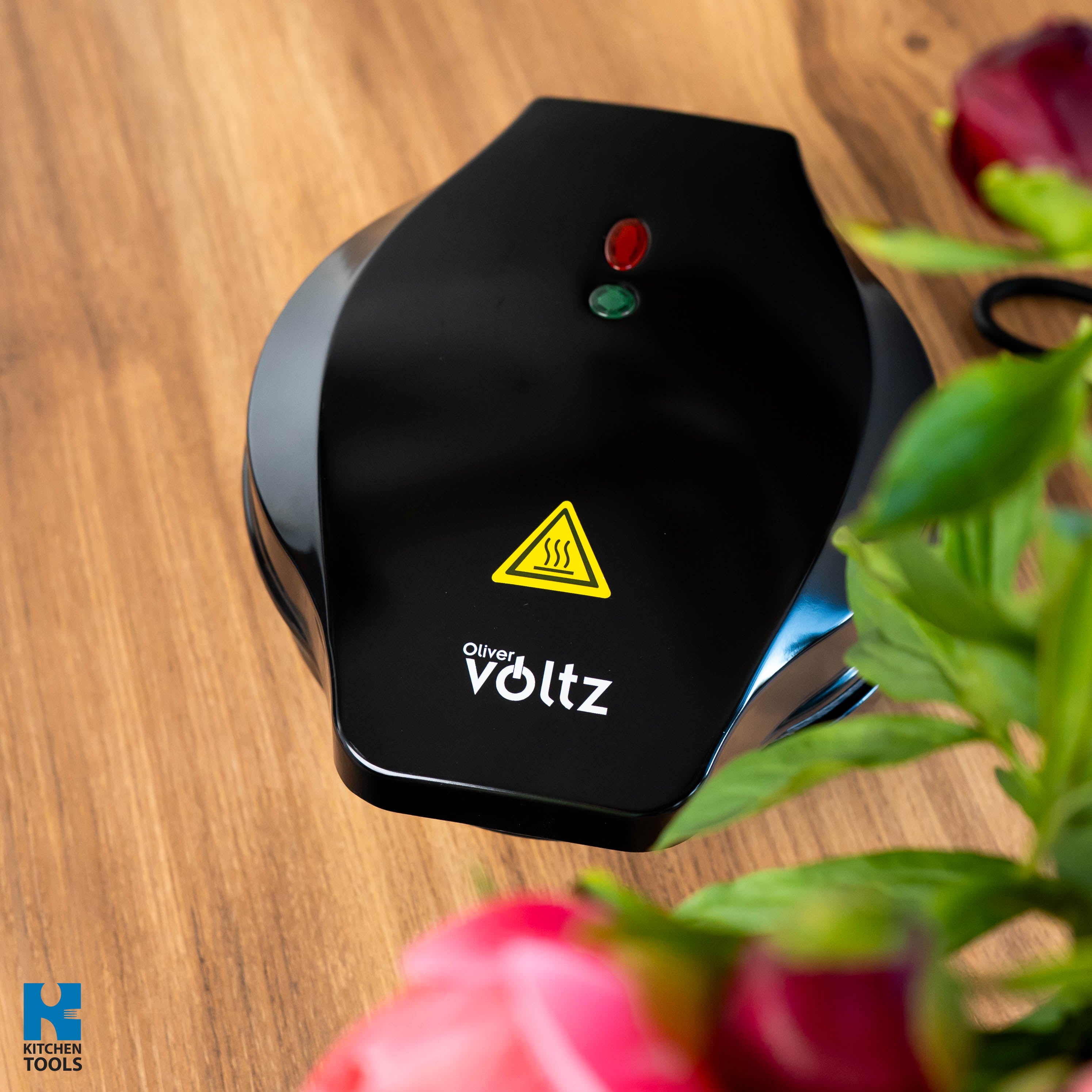 Aparat pentru gogoși Oliver Voltz, 1200W, 7 forme, negru