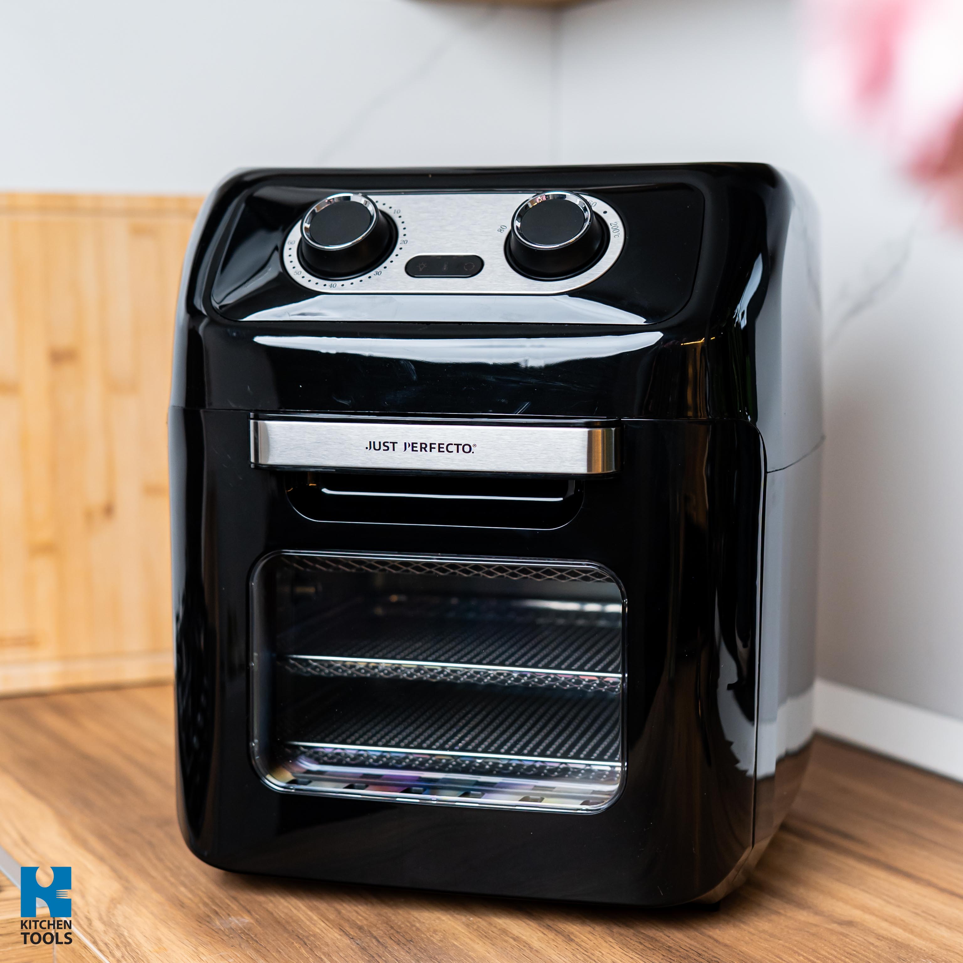 Cuptor Airfryer XXL 12 in 1, 3 zone de gatit, 1800W, 12litri, 12 programe, 7 accesorii, 200°C, timer 60 minute