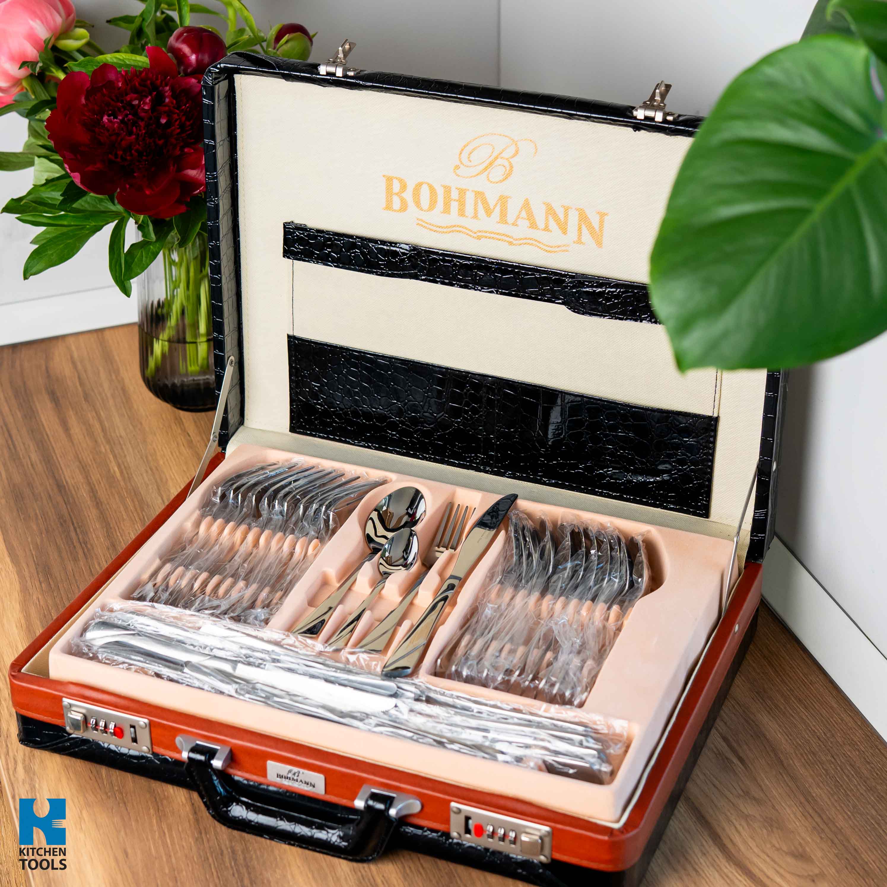Set tacamuri din inox 72 piese Bohmann, cu diplomat negru , model oglinda