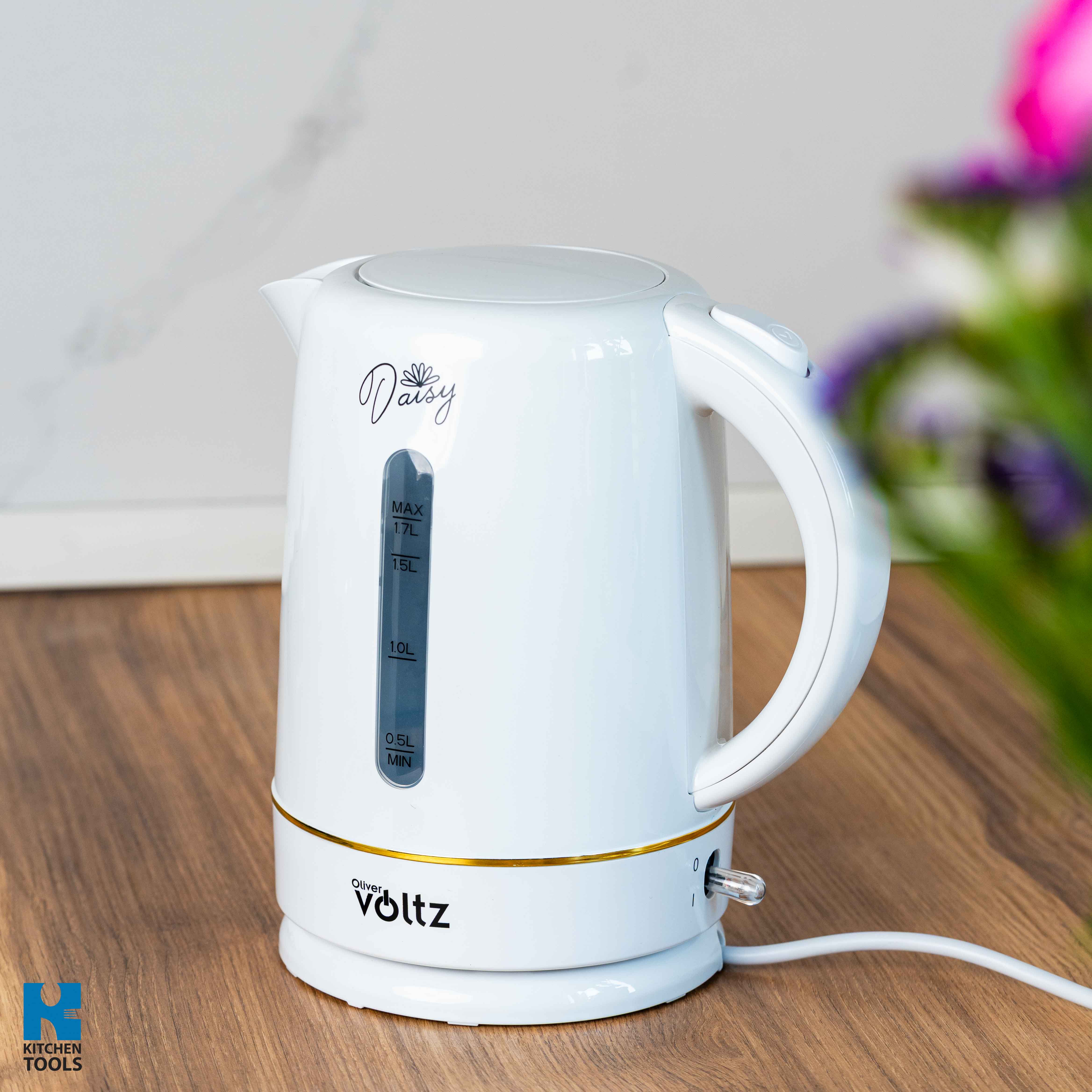 Fierbator electric, 1700ml, 2200W, filtru NYLON,  oprire automata, Baza rotativă la 360°, Oliver Voltz Daisy, alb