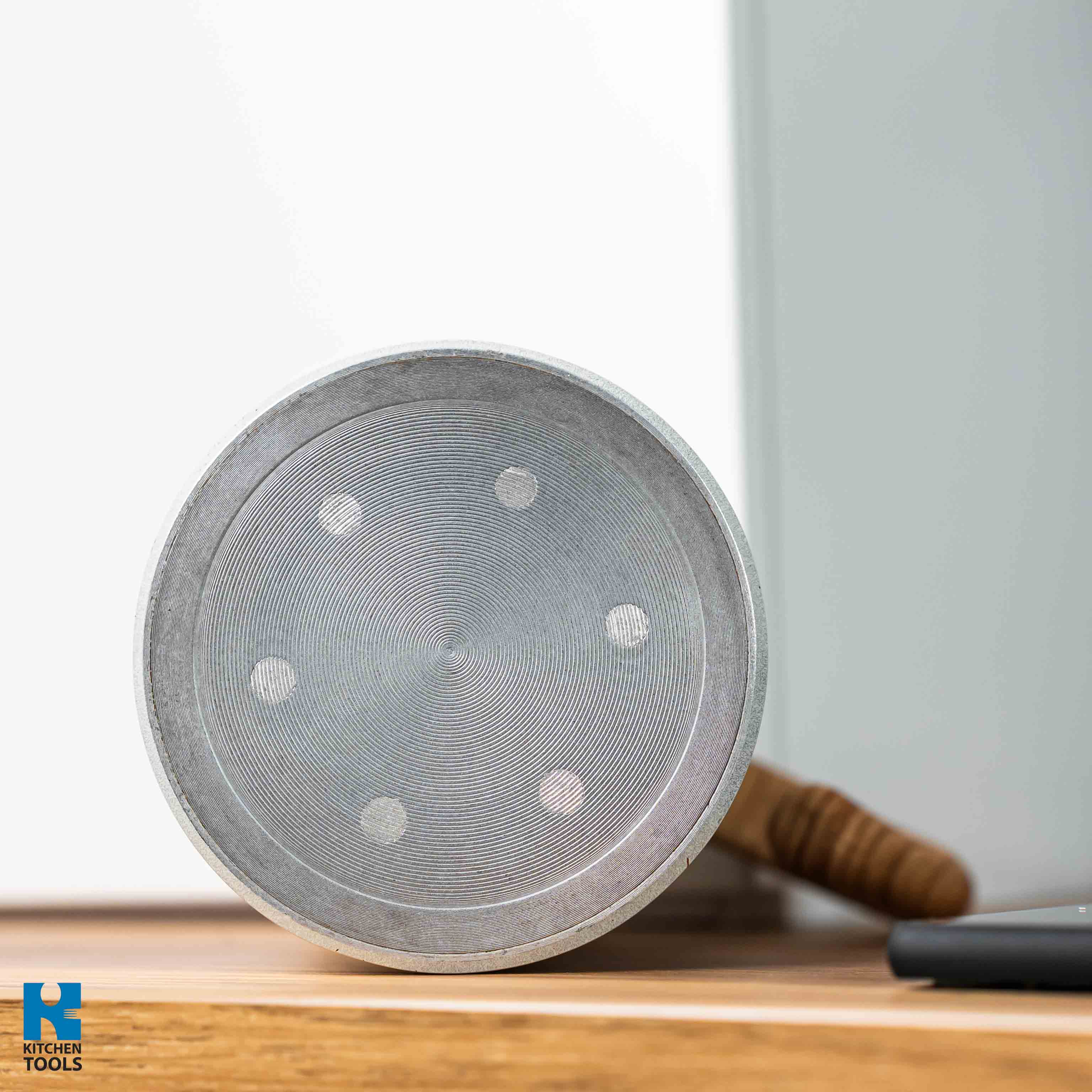 Espressor de cafea din aluminiu, 9 cupe, acoperire marmorata, maner lemn,  Bohmann, bej