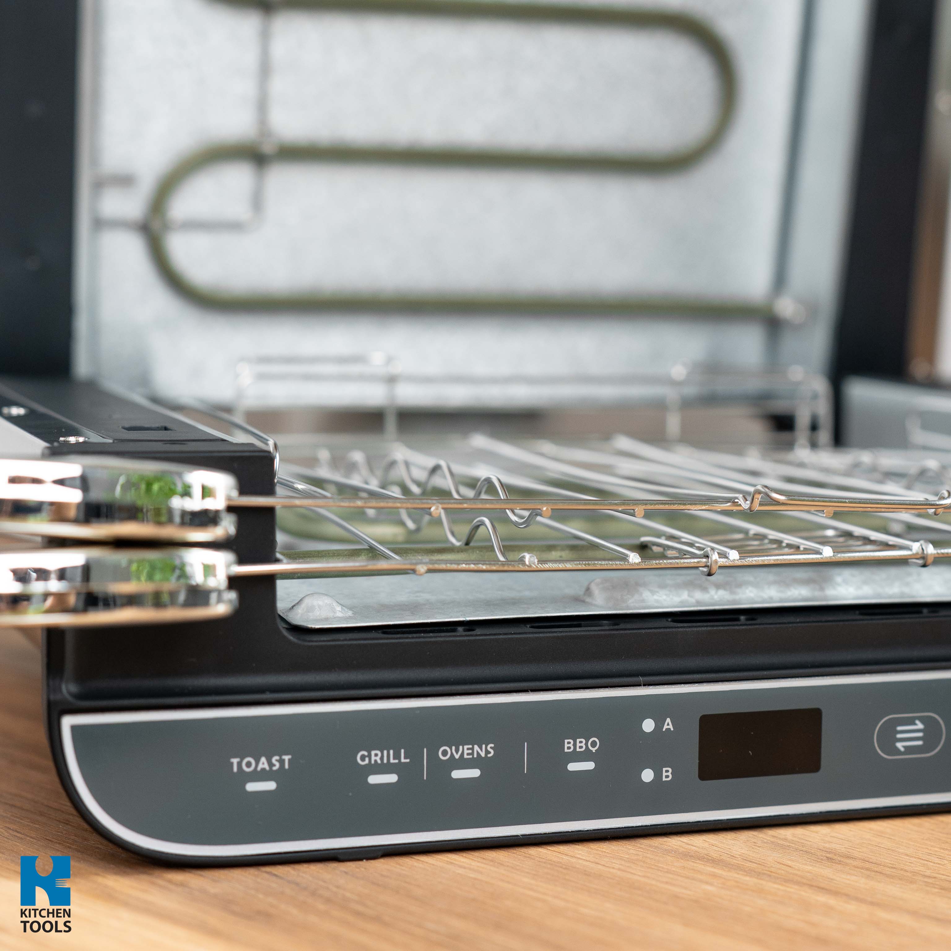 Grill electric 4 in 1 multifunctional, Toast/Grill/Cuptor/BBQ, 1700W, antiaderent, inox, Oliver Voltz