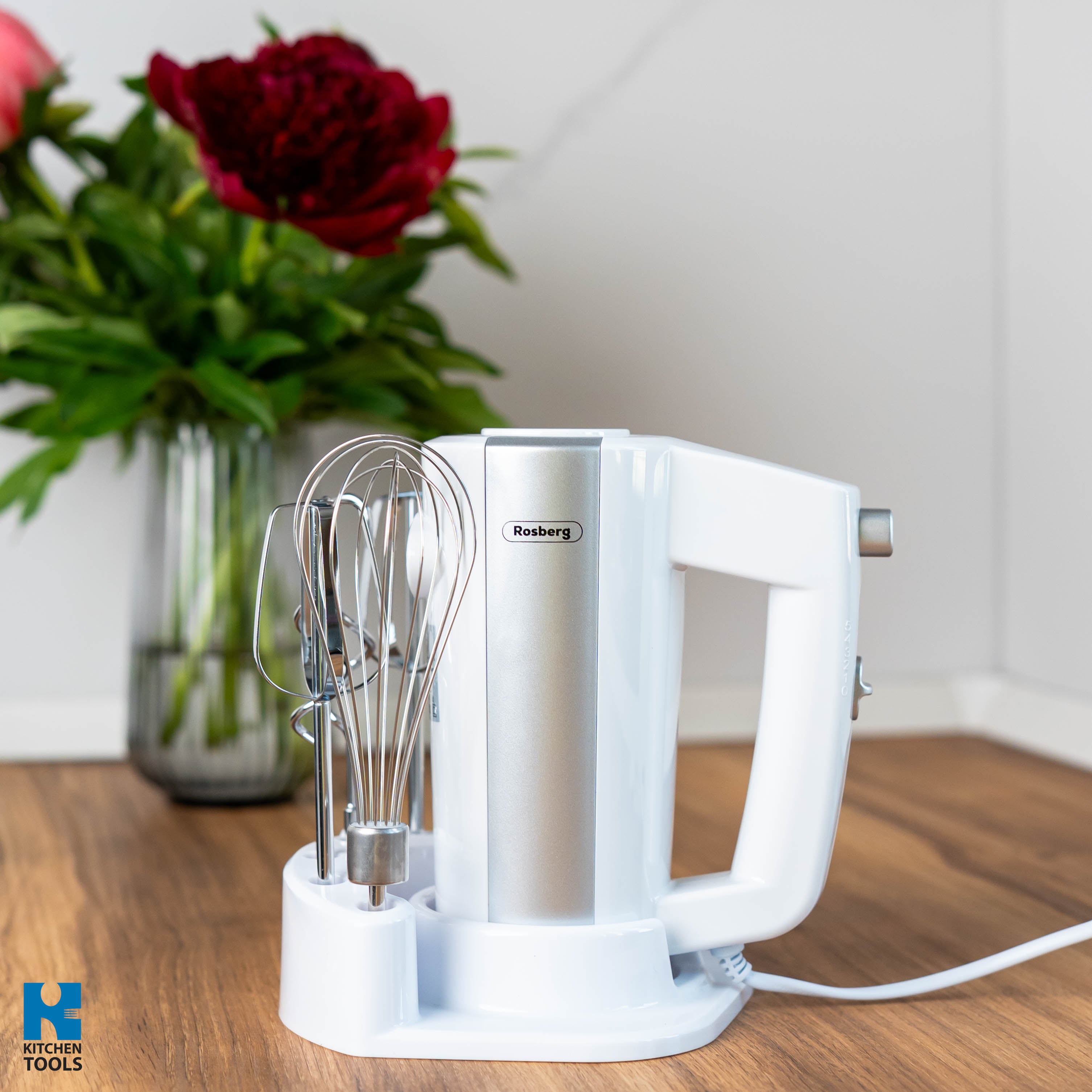 Mixer Manual Rosberg, 300W, cu suport pentru mixer și accesorii, Alb/Argintiu