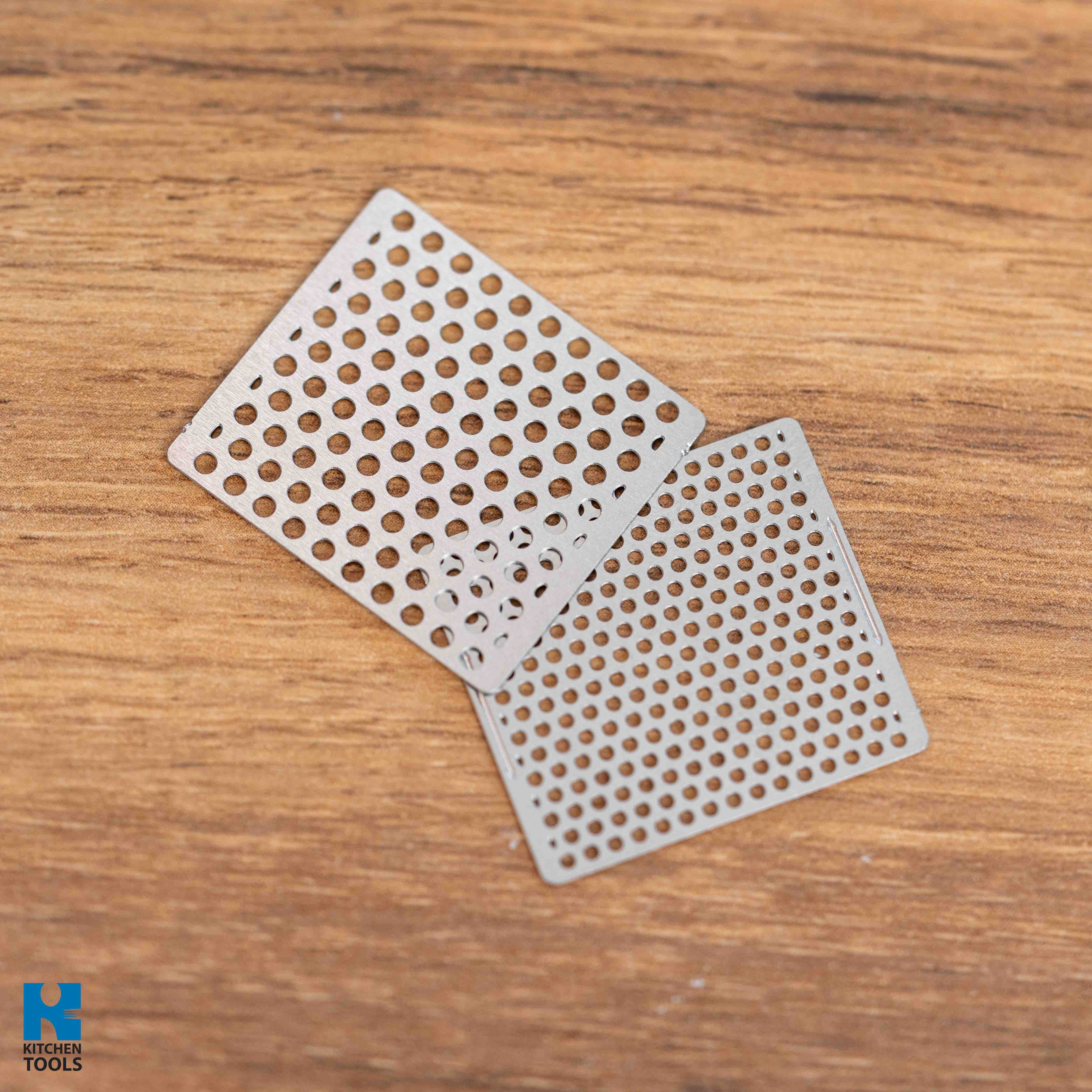 Rasnita electrica de cafea, 130W, recipient detasabil 50g, 2 site, carcasa inox, Oliver Voltz, negru