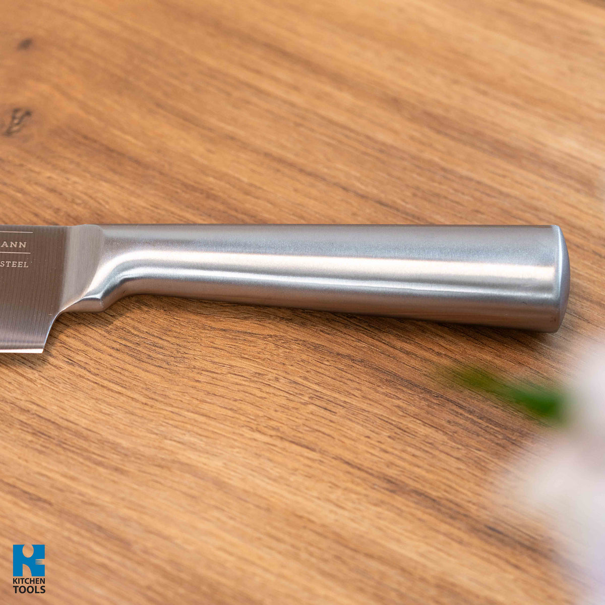 Cutit Santoku din otel inoxidabil, 2.5mm grosimea lamei, 16.5cm lungime, Goldmann